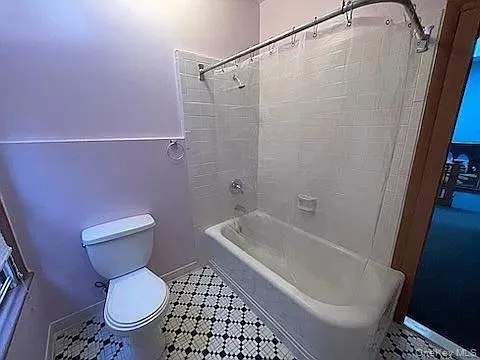 117 Chambers Street, Newburgh (city), NY , With , 6 Bedroom , and , 9 Room , 3 Bathroom , For , Residential Lease , For Rent , 1066008 , MLSID,1066008 117 Chambers Street, Newburgh (city), NY , With , 6 Bedroom , and , 9 Room , 3 Bathroom , For , Residential Lease , For Rent , 1066008 , MLSID,1066008