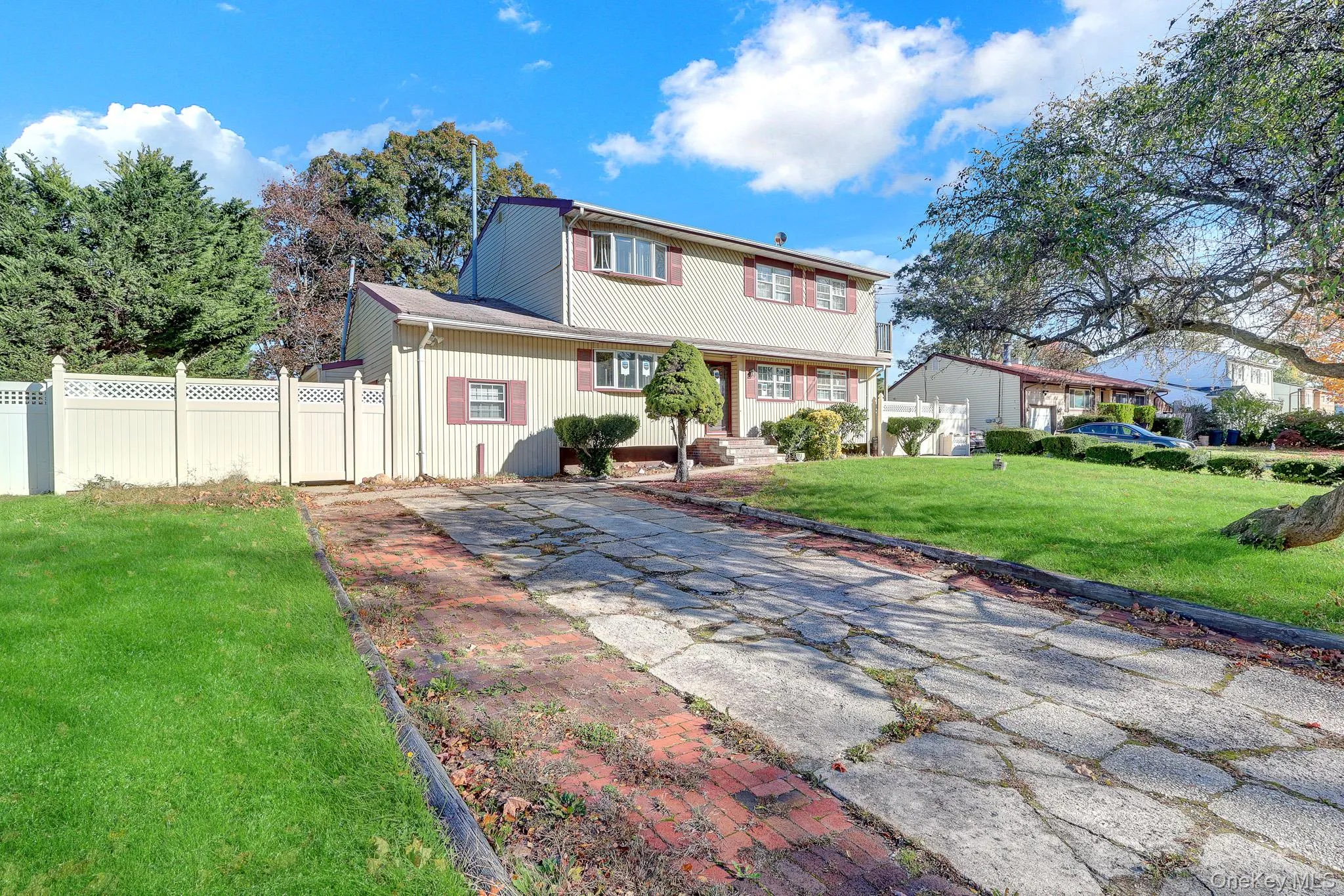 247 Delaware Avenue, Islip, NY, 6 Bedrooms Bedrooms, 12 Rooms Rooms,3 BathroomsBathrooms,Residential,For Rent,Delaware,0,1066009 247 Delaware Avenue, Islip, NY, 6 Bedrooms Bedrooms, 12 Rooms Rooms,3 BathroomsBathrooms,Residential,For Rent,Delaware,0,1066009