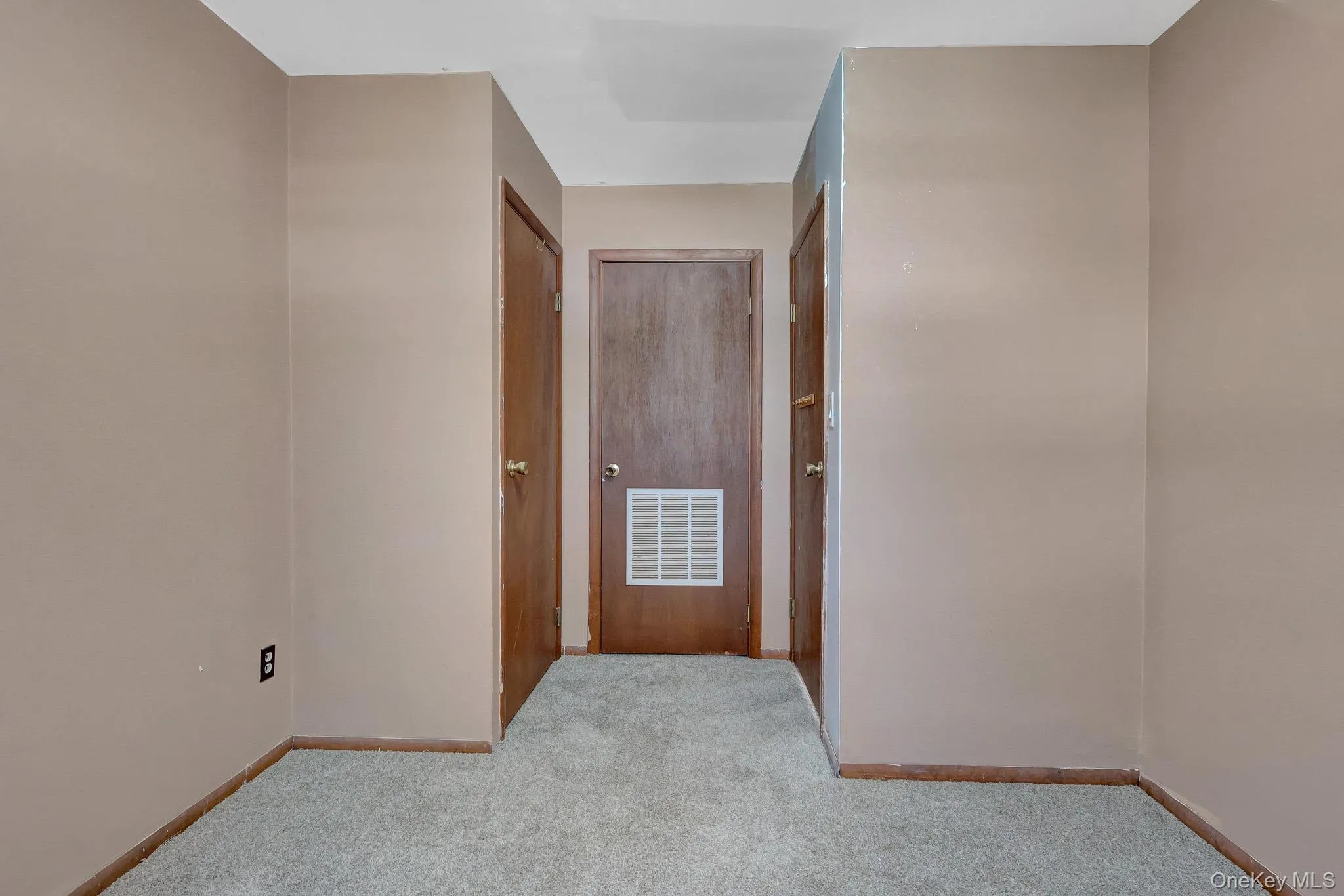 247 Delaware Avenue, Islip, NY, 6 Bedrooms Bedrooms, 12 Rooms Rooms,3 BathroomsBathrooms,Residential,For Rent,Delaware,0,1066009 247 Delaware Avenue, Islip, NY, 6 Bedrooms Bedrooms, 12 Rooms Rooms,3 BathroomsBathrooms,Residential,For Rent,Delaware,0,1066009