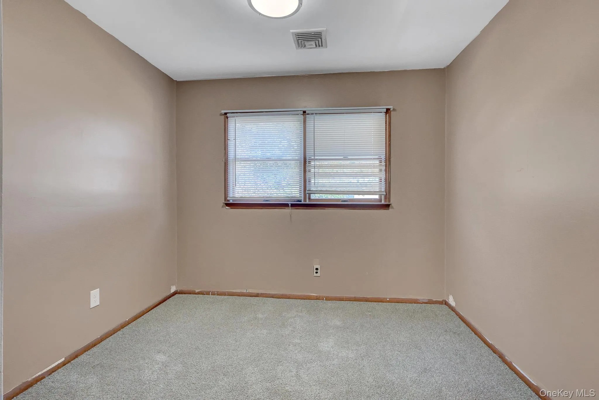 247 Delaware Avenue, Islip, NY, 6 Bedrooms Bedrooms, 12 Rooms Rooms,3 BathroomsBathrooms,Residential,For Rent,Delaware,0,1066009 247 Delaware Avenue, Islip, NY, 6 Bedrooms Bedrooms, 12 Rooms Rooms,3 BathroomsBathrooms,Residential,For Rent,Delaware,0,1066009