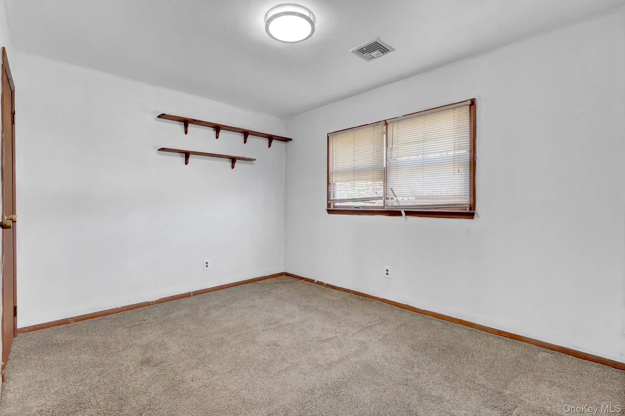 247 Delaware Avenue, Islip, NY, 6 Bedrooms Bedrooms, 12 Rooms Rooms,3 BathroomsBathrooms,Residential,For Rent,Delaware,0,1066009 247 Delaware Avenue, Islip, NY, 6 Bedrooms Bedrooms, 12 Rooms Rooms,3 BathroomsBathrooms,Residential,For Rent,Delaware,0,1066009