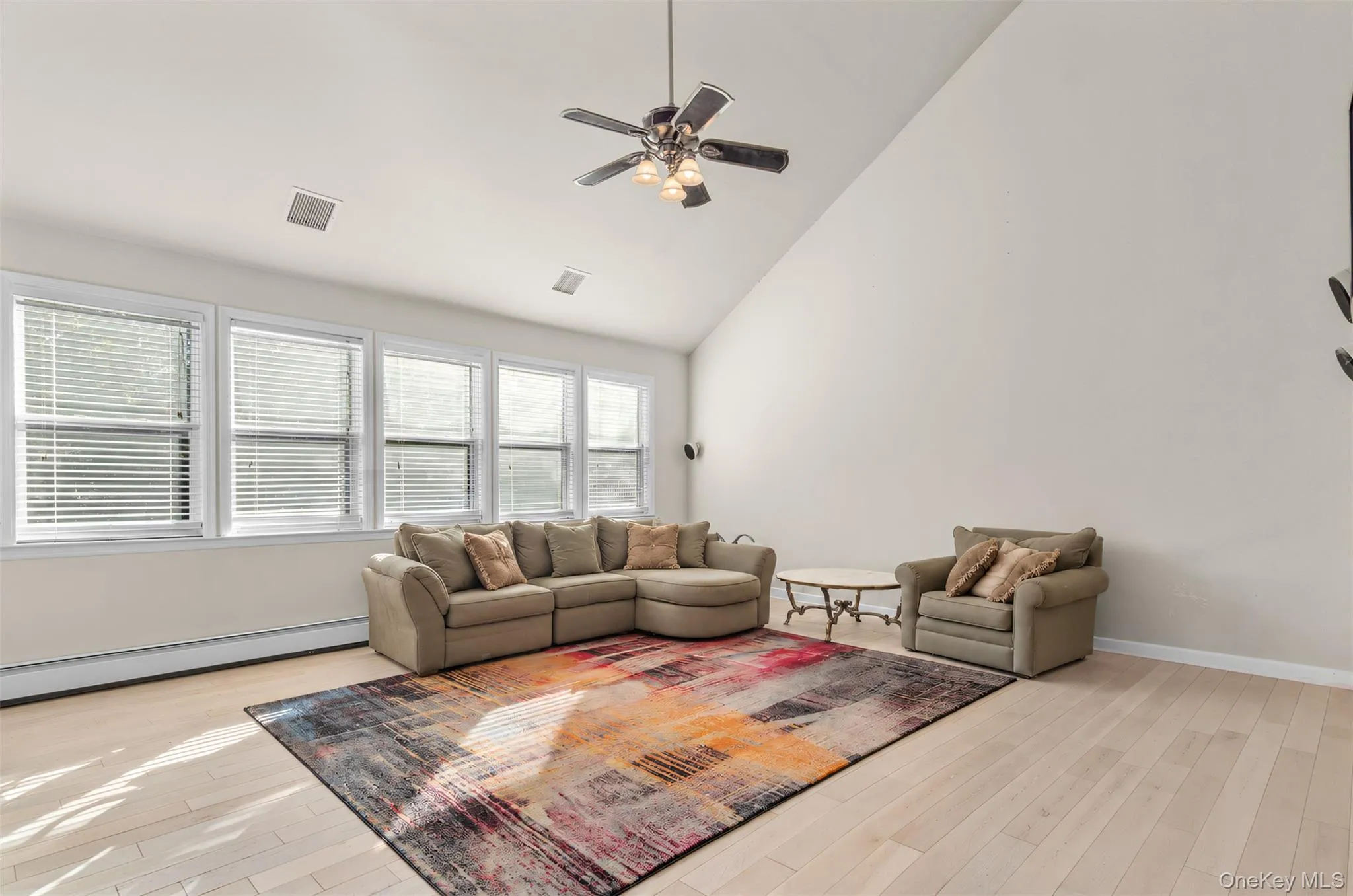 13 Horstead Court, Brookhaven, NY, 4 Bedrooms Bedrooms, 10 Rooms Rooms,2 BathroomsBathrooms,Residential,For Rent,Horstead,0,1066019 13 Horstead Court, Brookhaven, NY, 4 Bedrooms Bedrooms, 10 Rooms Rooms,2 BathroomsBathrooms,Residential,For Rent,Horstead,0,1066019