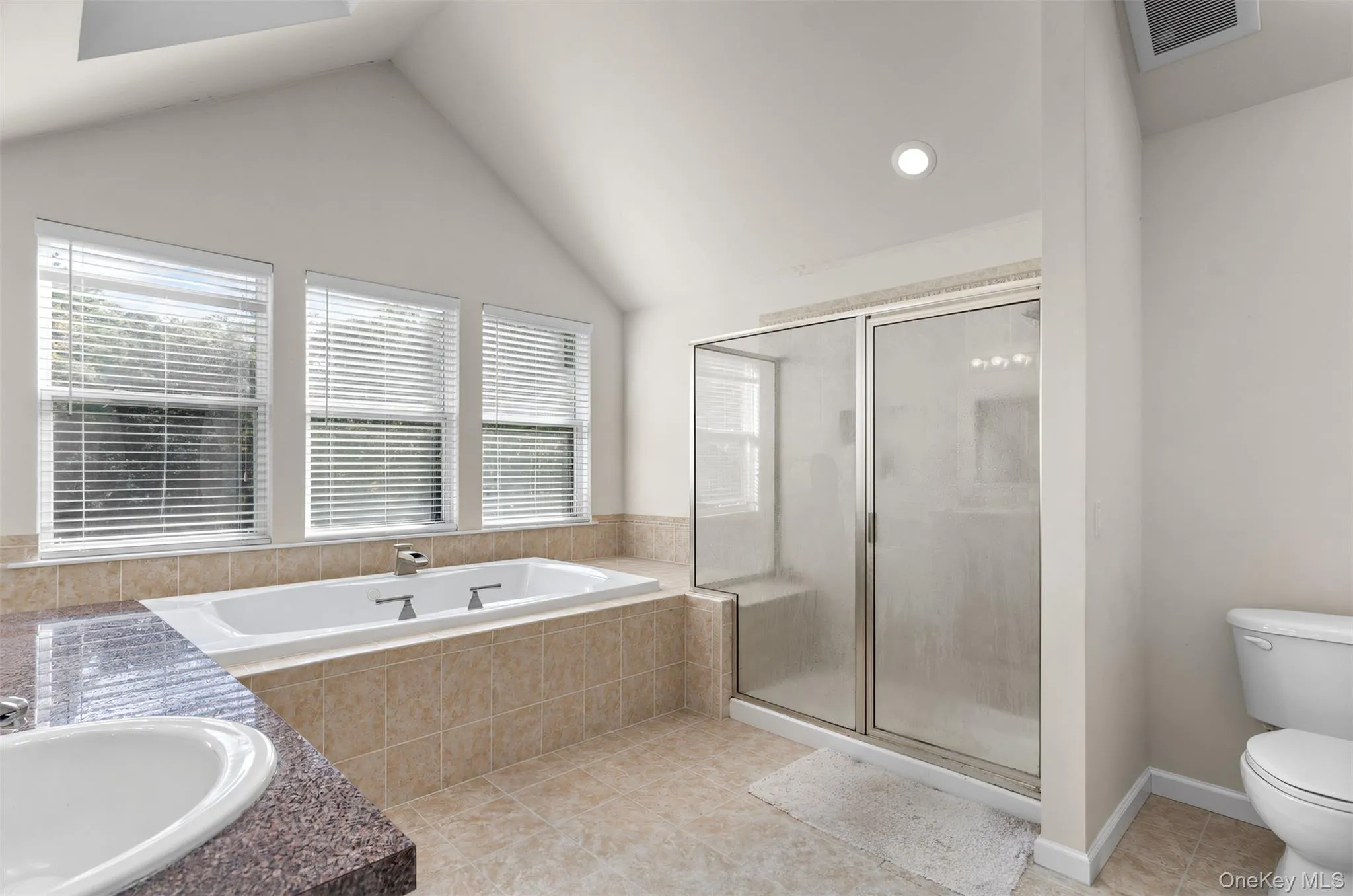 13 Horstead Court, Brookhaven, NY, 4 Bedrooms Bedrooms, 10 Rooms Rooms,2 BathroomsBathrooms,Residential,For Rent,Horstead,0,1066019 13 Horstead Court, Brookhaven, NY, 4 Bedrooms Bedrooms, 10 Rooms Rooms,2 BathroomsBathrooms,Residential,For Rent,Horstead,0,1066019