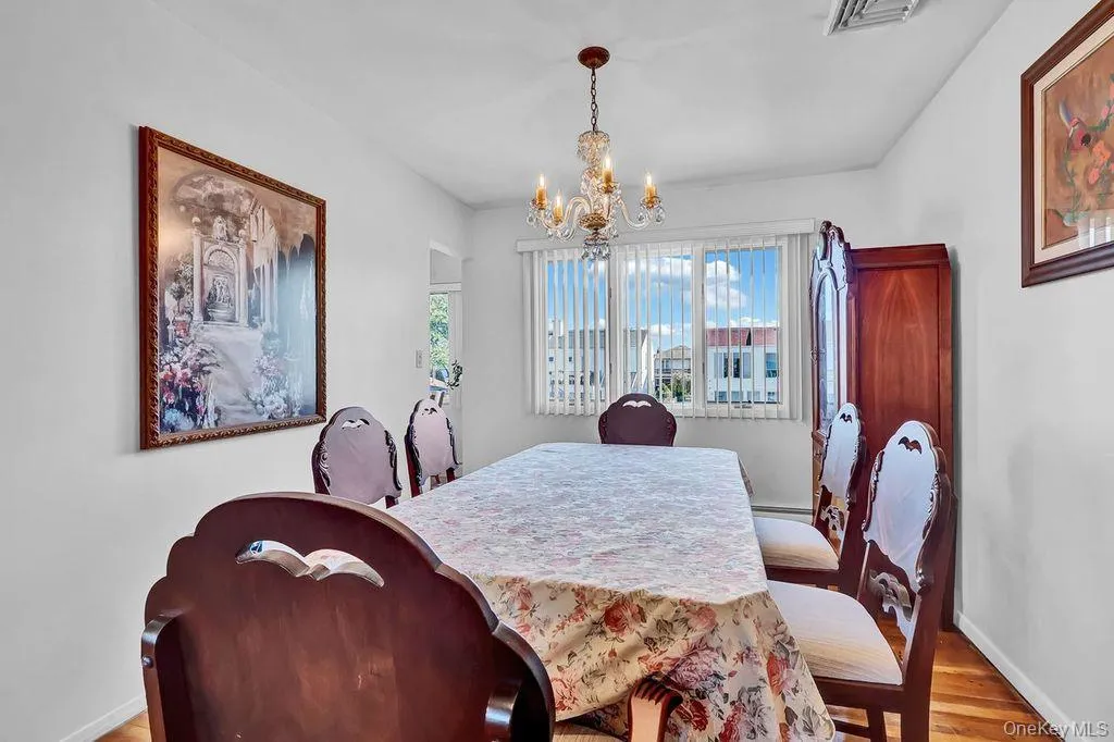 3727 Oceanside Road, Hempstead, NY, 4 Bedrooms Bedrooms, 3 Rooms Rooms,2 BathroomsBathrooms,Residential,For Rent,Oceanside,0,1066046 3727 Oceanside Road, Hempstead, NY, 4 Bedrooms Bedrooms, 3 Rooms Rooms,2 BathroomsBathrooms,Residential,For Rent,Oceanside,0,1066046