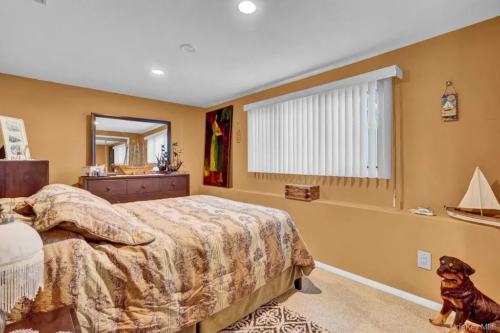 3727 Oceanside Road, Hempstead, NY, 4 Bedrooms Bedrooms, 3 Rooms Rooms,2 BathroomsBathrooms,Residential,For Rent,Oceanside,0,1066046 3727 Oceanside Road, Hempstead, NY, 4 Bedrooms Bedrooms, 3 Rooms Rooms,2 BathroomsBathrooms,Residential,For Rent,Oceanside,0,1066046