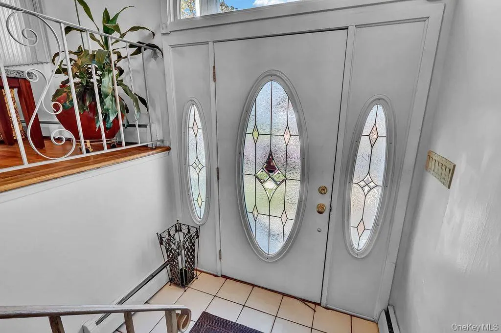 3727 Oceanside Road, Hempstead, NY, 4 Bedrooms Bedrooms, 3 Rooms Rooms,2 BathroomsBathrooms,Residential,For Rent,Oceanside,0,1066046 3727 Oceanside Road, Hempstead, NY, 4 Bedrooms Bedrooms, 3 Rooms Rooms,2 BathroomsBathrooms,Residential,For Rent,Oceanside,0,1066046