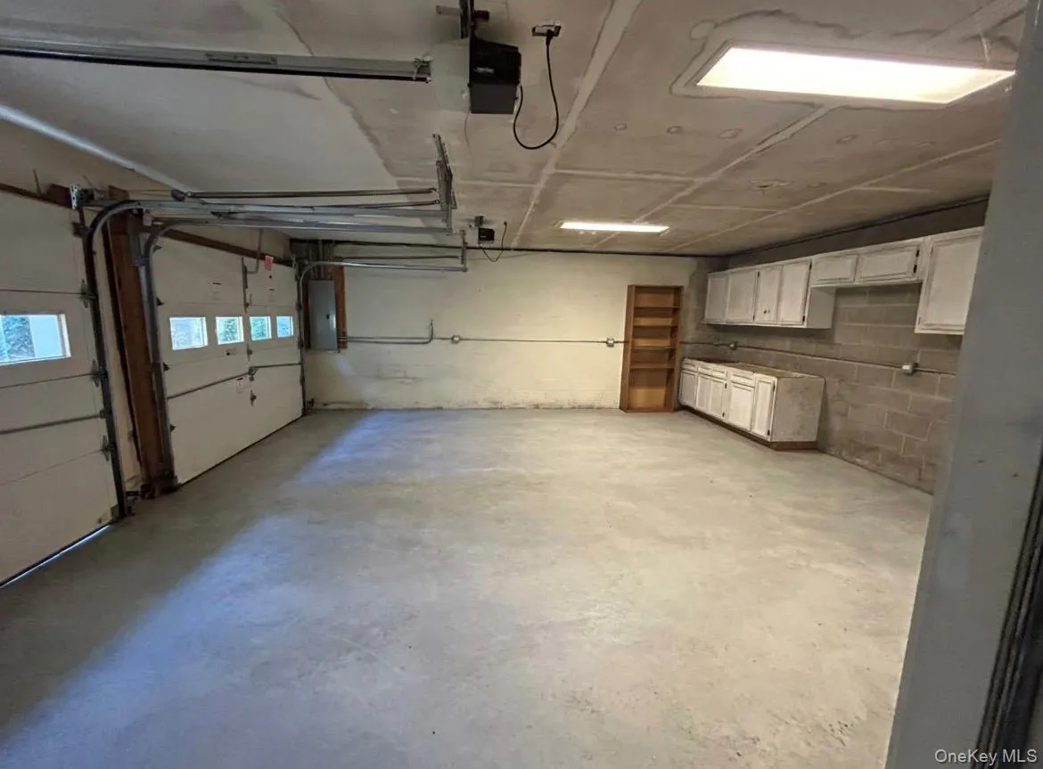 227 Mountain Road, Clarkstown, NY, 3 Bedrooms Bedrooms, 7 Rooms Rooms,3 BathroomsBathrooms,Residential,For Rent,Mountain,0,1066053 227 Mountain Road, Clarkstown, NY, 3 Bedrooms Bedrooms, 7 Rooms Rooms,3 BathroomsBathrooms,Residential,For Rent,Mountain,0,1066053