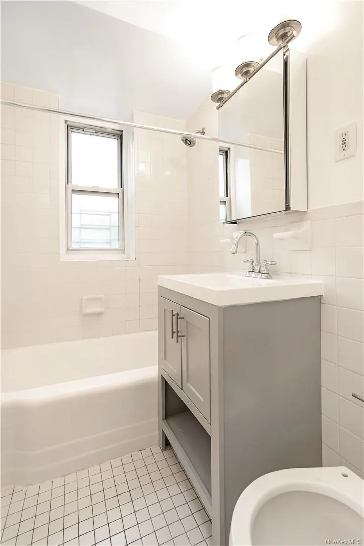 730 Pelham Road, New Rochelle, NY , With , 1 Bedroom , and , 3 Room , 1 Bathroom , For , Residential Lease , For Rent , 1066070 , MLSID,1066070 730 Pelham Road, New Rochelle, NY , With , 1 Bedroom , and , 3 Room , 1 Bathroom , For , Residential Lease , For Rent , 1066070 , MLSID,1066070