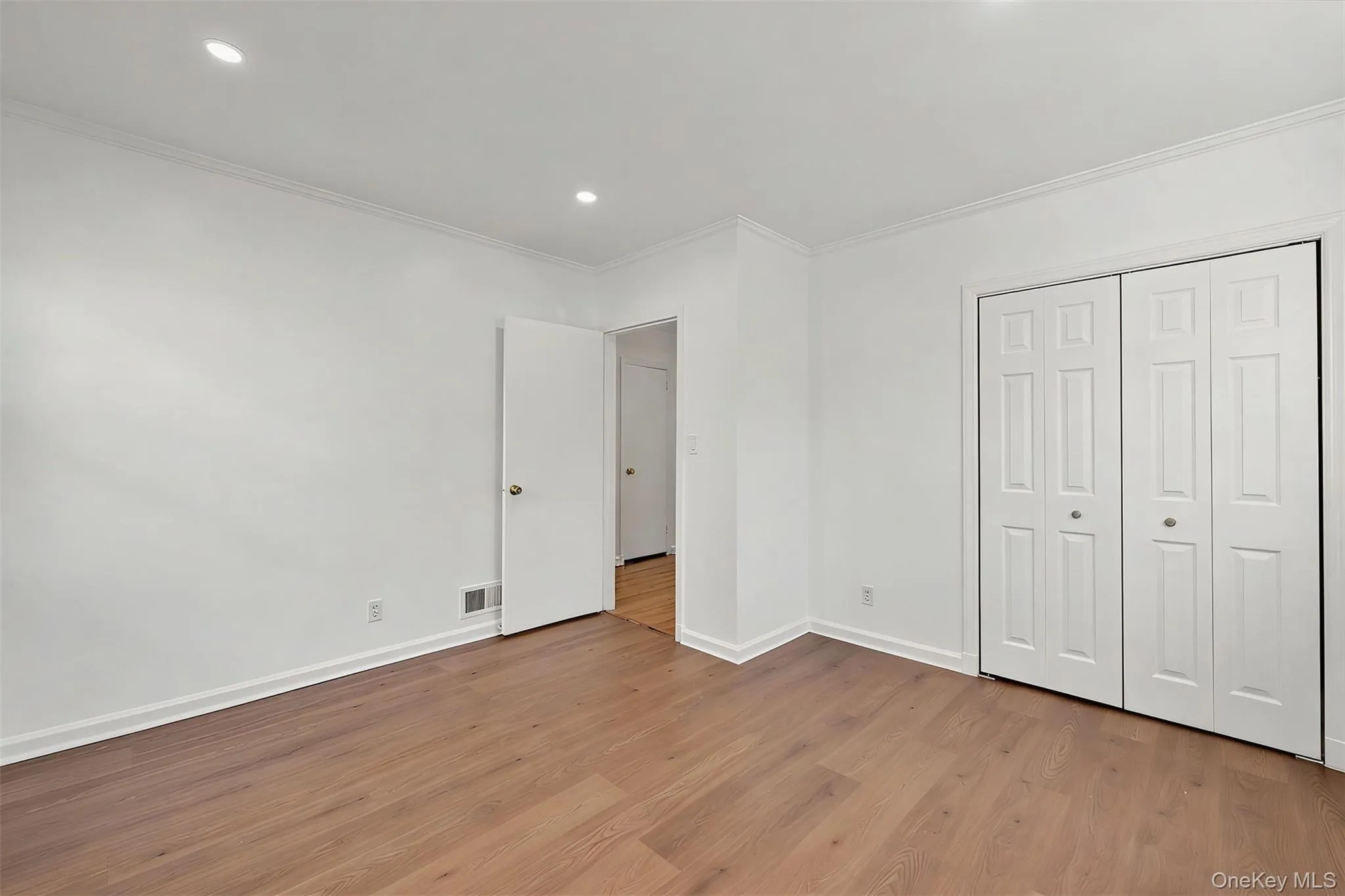 68 Brendon Hill Road, Scarsdale, NY , With , 3 Bedroom , and , 7 Room , 2 Bathroom , For , Residential Lease , For Rent , 1066097 , MLSID,1066097 68 Brendon Hill Road, Scarsdale, NY , With , 3 Bedroom , and , 7 Room , 2 Bathroom , For , Residential Lease , For Rent , 1066097 , MLSID,1066097