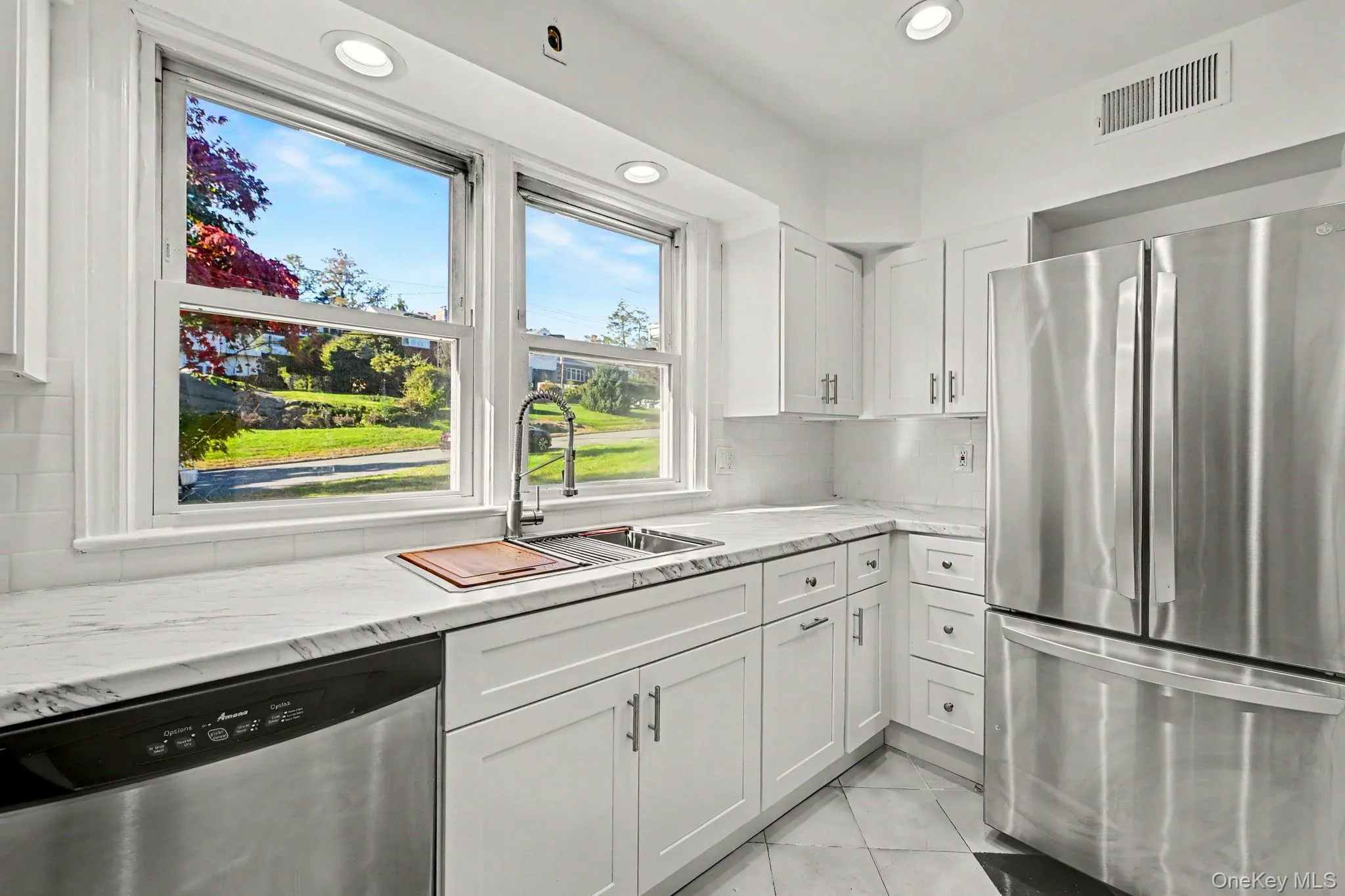 68 Brendon Hill Road, Scarsdale, NY , With , 3 Bedroom , and , 7 Room , 2 Bathroom , For , Residential Lease , For Rent , 1066097 , MLSID,1066097 68 Brendon Hill Road, Scarsdale, NY , With , 3 Bedroom , and , 7 Room , 2 Bathroom , For , Residential Lease , For Rent , 1066097 , MLSID,1066097