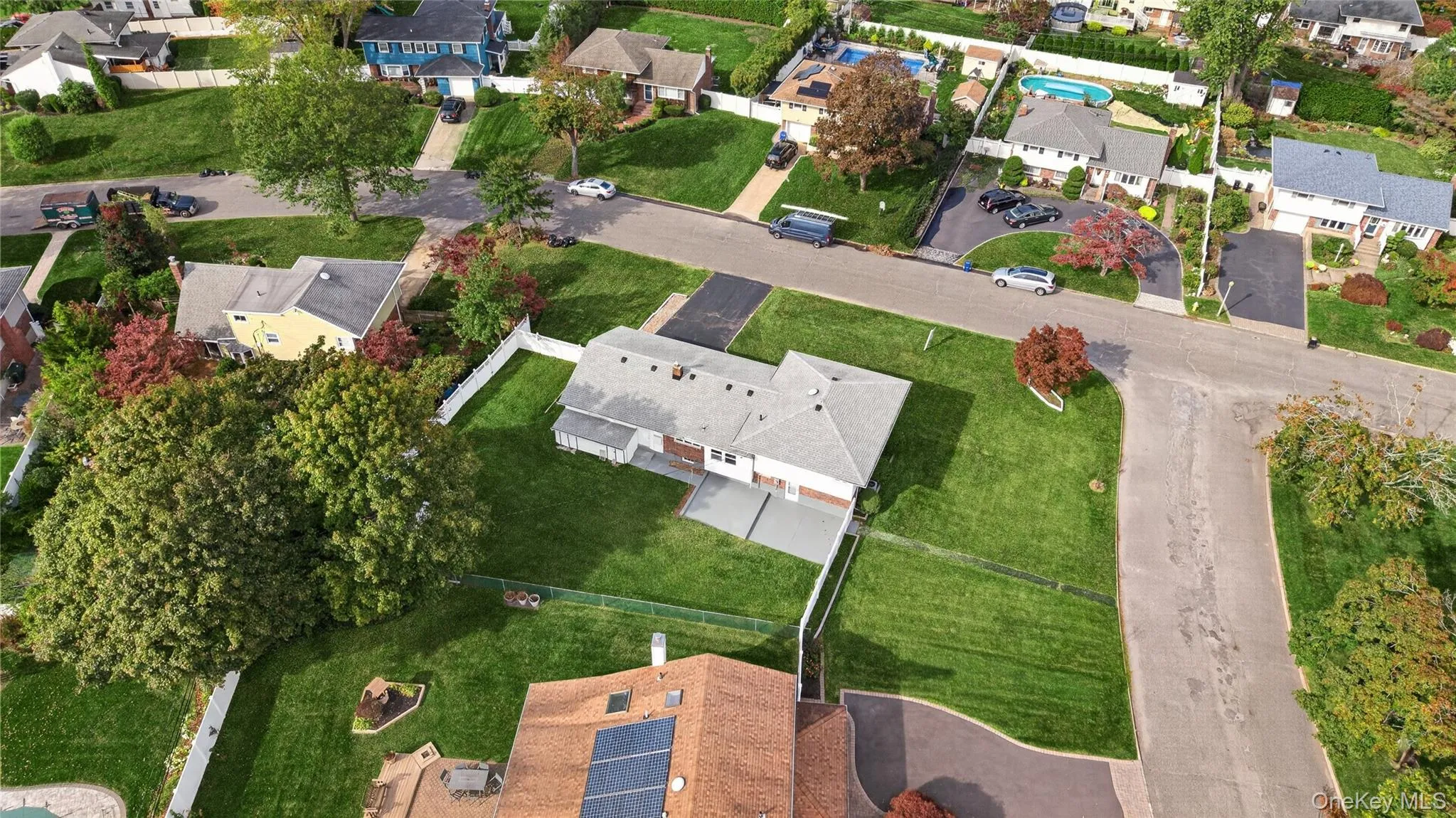 8 Whitebirch, Smithtown, NY, 4 Bedrooms Bedrooms, 10 Rooms Rooms,2 BathroomsBathrooms,Residential,For Rent,Whitebirch,0,1066102 8 Whitebirch, Smithtown, NY, 4 Bedrooms Bedrooms, 10 Rooms Rooms,2 BathroomsBathrooms,Residential,For Rent,Whitebirch,0,1066102