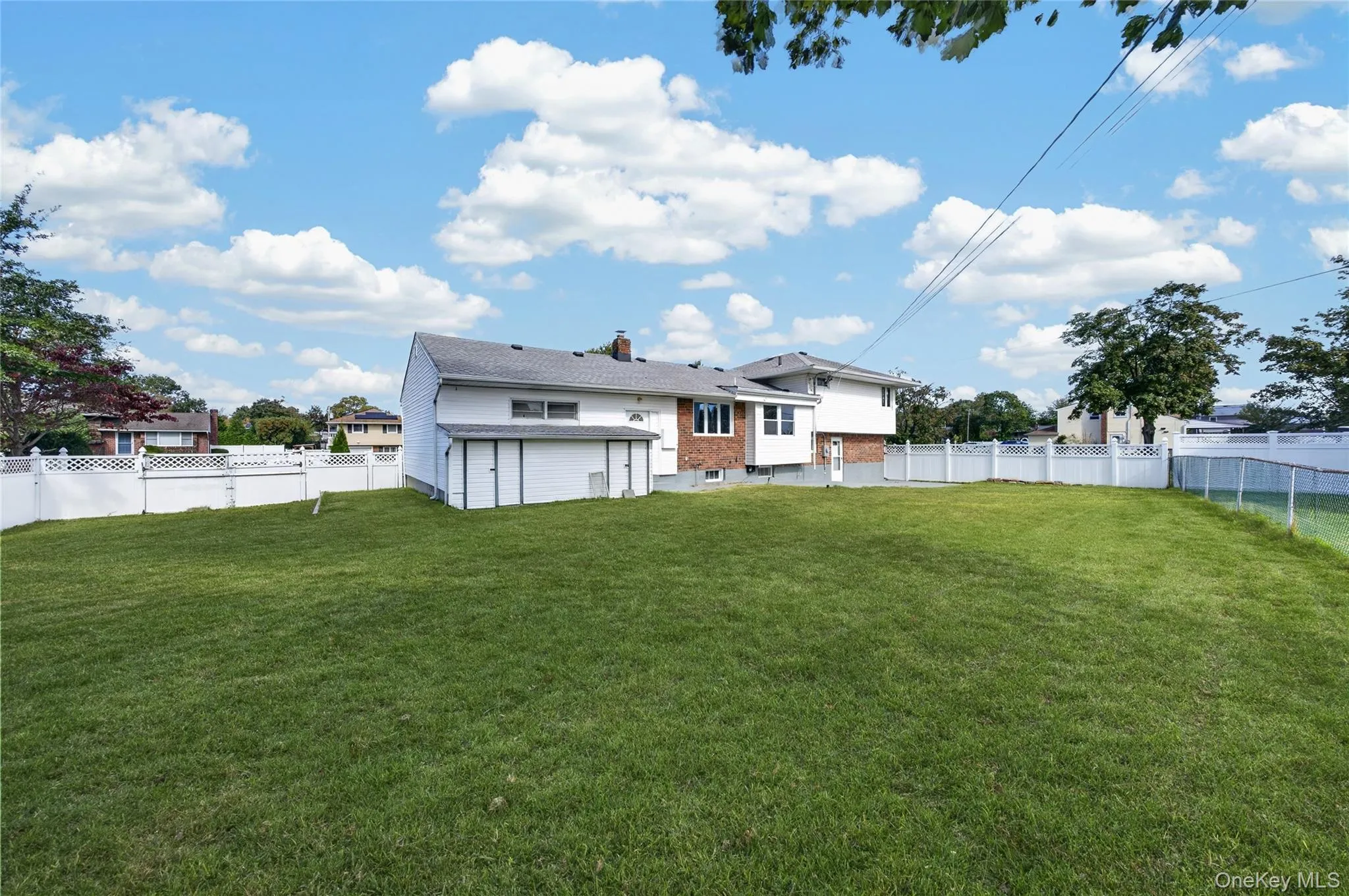 8 Whitebirch, Smithtown, NY, 4 Bedrooms Bedrooms, 10 Rooms Rooms,2 BathroomsBathrooms,Residential,For Rent,Whitebirch,0,1066102 8 Whitebirch, Smithtown, NY, 4 Bedrooms Bedrooms, 10 Rooms Rooms,2 BathroomsBathrooms,Residential,For Rent,Whitebirch,0,1066102
