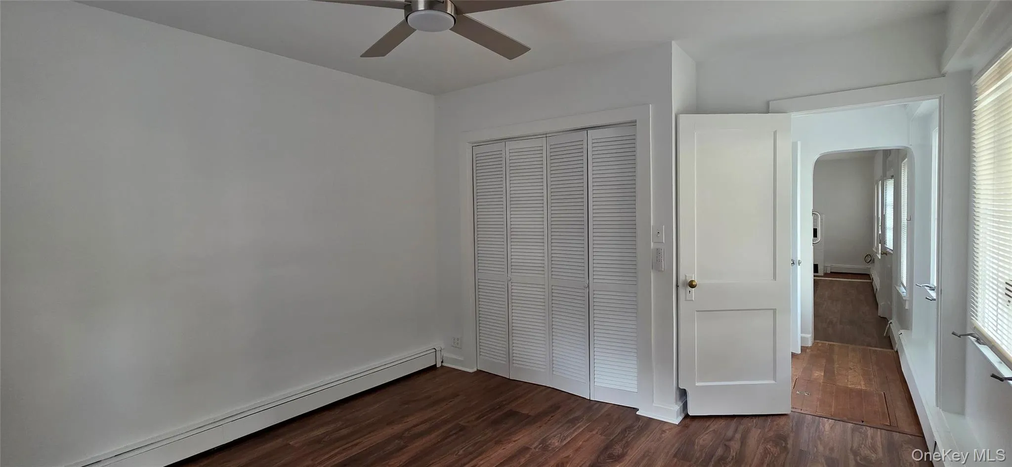 20 Hamilton Avenue, Oyster Bay, NY , With , 1 Bedroom , and , 3 Room , 1 Bathroom , For , Residential Lease , For Rent , 1066106 , MLSID,1066106 20 Hamilton Avenue, Oyster Bay, NY , With , 1 Bedroom , and , 3 Room , 1 Bathroom , For , Residential Lease , For Rent , 1066106 , MLSID,1066106
