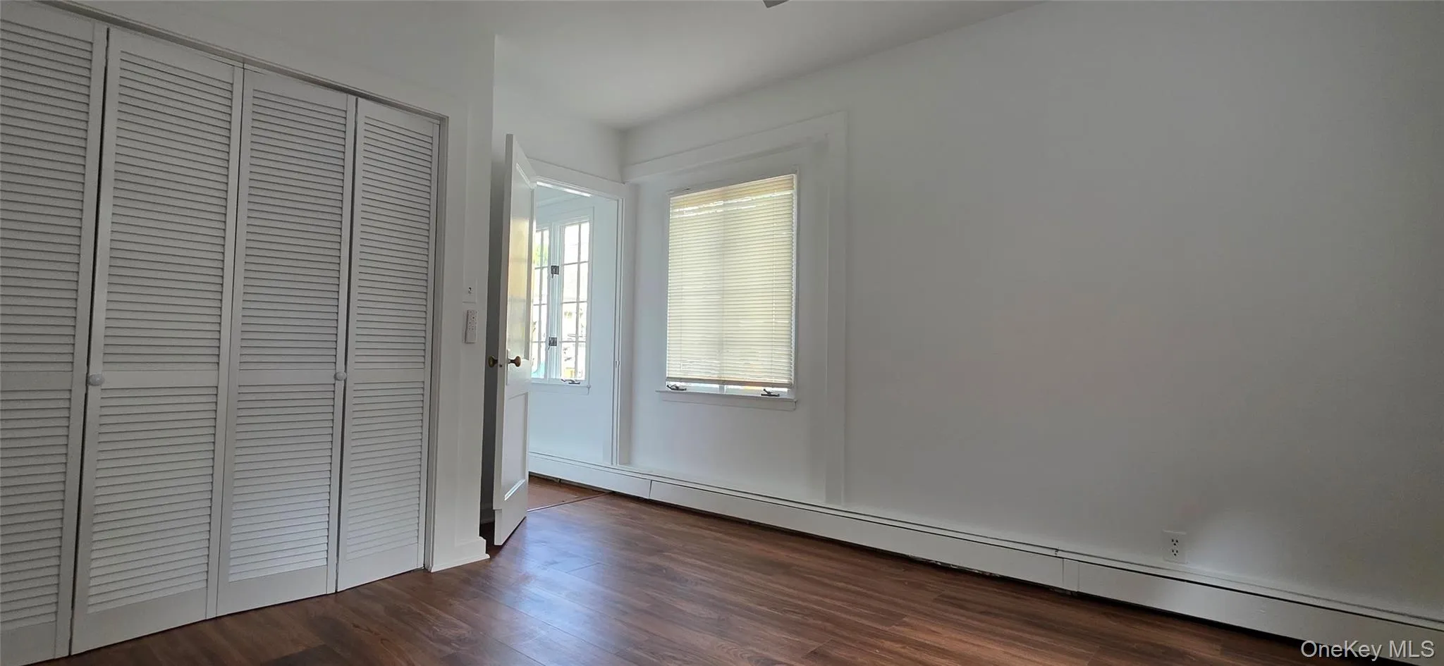 20 Hamilton Avenue, Oyster Bay, NY , With , 1 Bedroom , and , 3 Room , 1 Bathroom , For , Residential Lease , For Rent , 1066106 , MLSID,1066106 20 Hamilton Avenue, Oyster Bay, NY , With , 1 Bedroom , and , 3 Room , 1 Bathroom , For , Residential Lease , For Rent , 1066106 , MLSID,1066106