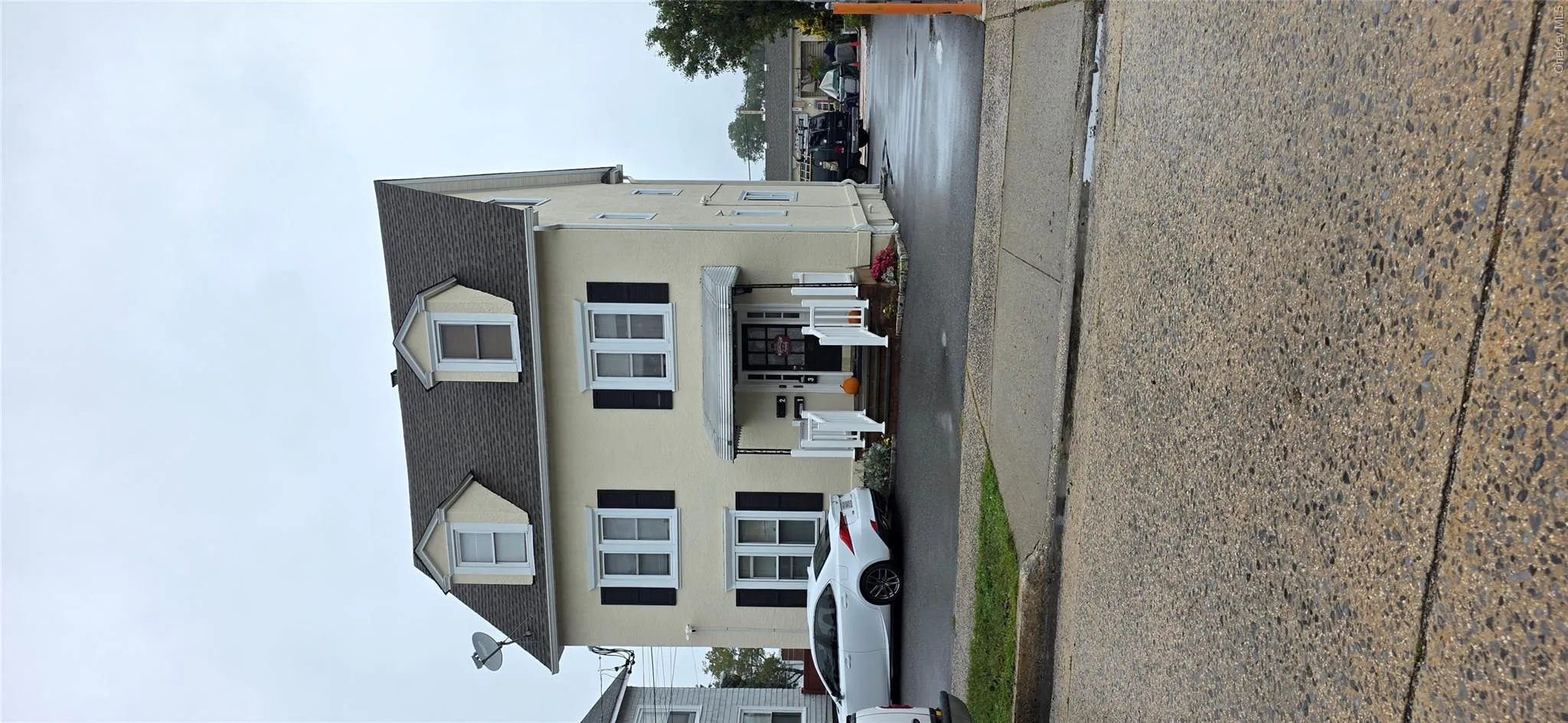 20 Hamilton Avenue, Oyster Bay, NY , With , 1 Bedroom , and , 3 Room , 1 Bathroom , For , Residential Lease , For Rent , 1066106 , MLSID,1066106 20 Hamilton Avenue, Oyster Bay, NY , With , 1 Bedroom , and , 3 Room , 1 Bathroom , For , Residential Lease , For Rent , 1066106 , MLSID,1066106