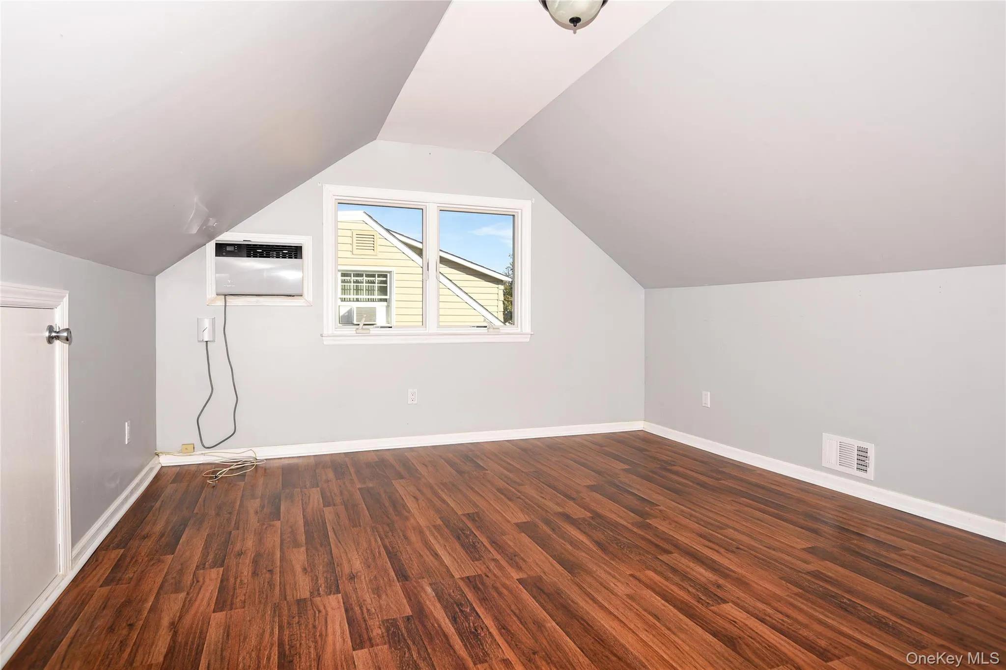60 Vincent Road, Oyster Bay, NY, 3 Bedrooms Bedrooms, 6 Rooms Rooms,2 BathroomsBathrooms,Residential,For Rent,Vincent,0,1066112 60 Vincent Road, Oyster Bay, NY, 3 Bedrooms Bedrooms, 6 Rooms Rooms,2 BathroomsBathrooms,Residential,For Rent,Vincent,0,1066112
