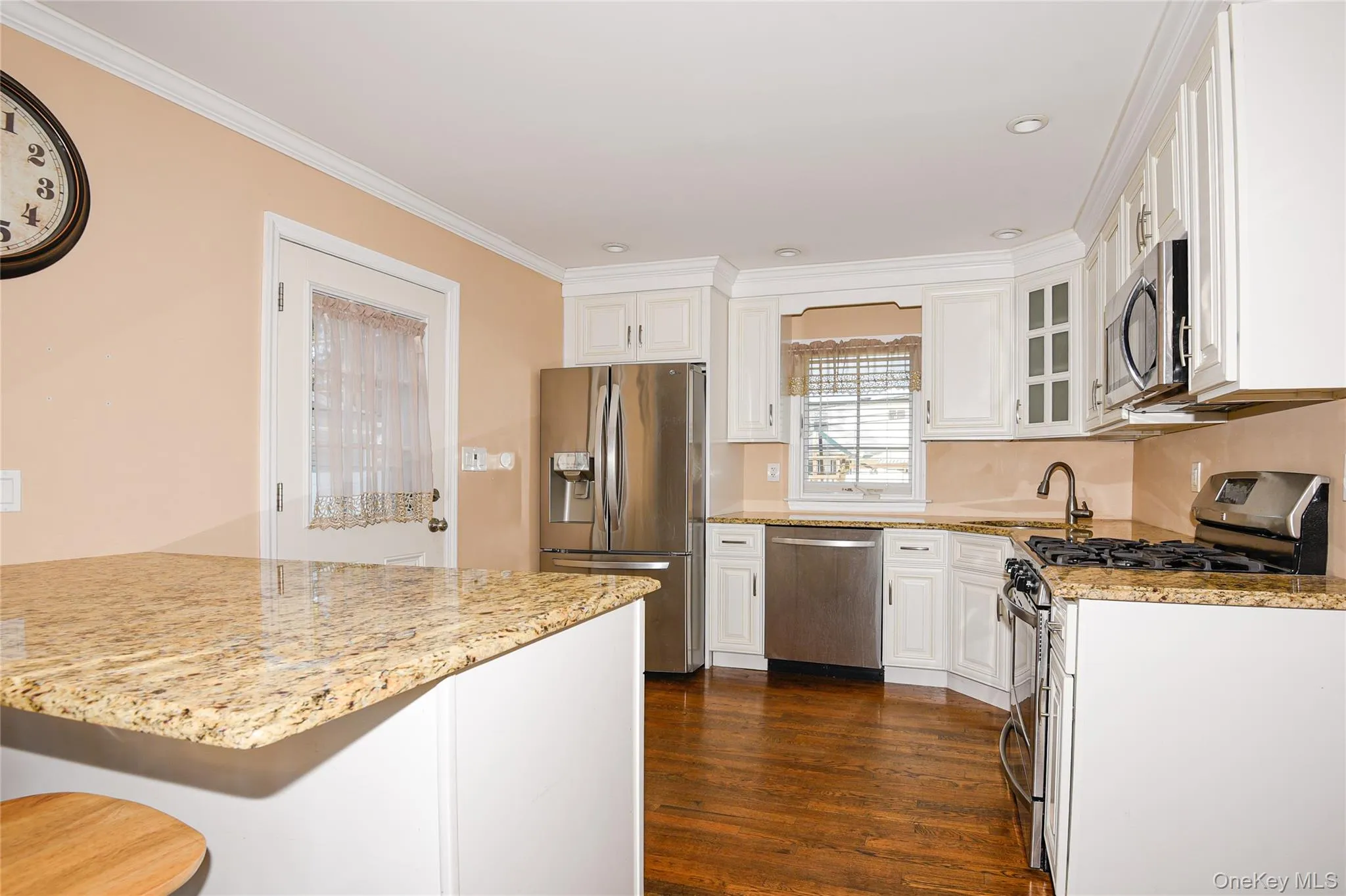 60 Vincent Road, Oyster Bay, NY, 3 Bedrooms Bedrooms, 6 Rooms Rooms,2 BathroomsBathrooms,Residential,For Rent,Vincent,0,1066112 60 Vincent Road, Oyster Bay, NY, 3 Bedrooms Bedrooms, 6 Rooms Rooms,2 BathroomsBathrooms,Residential,For Rent,Vincent,0,1066112
