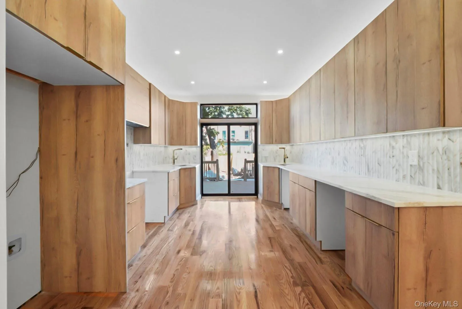 127 Crystal Street, New York, NY, 3 Bedrooms Bedrooms, 12 Rooms Rooms,3 BathroomsBathrooms,Residential,For Rent,Crystal,0,1066125 127 Crystal Street, New York, NY, 3 Bedrooms Bedrooms, 12 Rooms Rooms,3 BathroomsBathrooms,Residential,For Rent,Crystal,0,1066125
