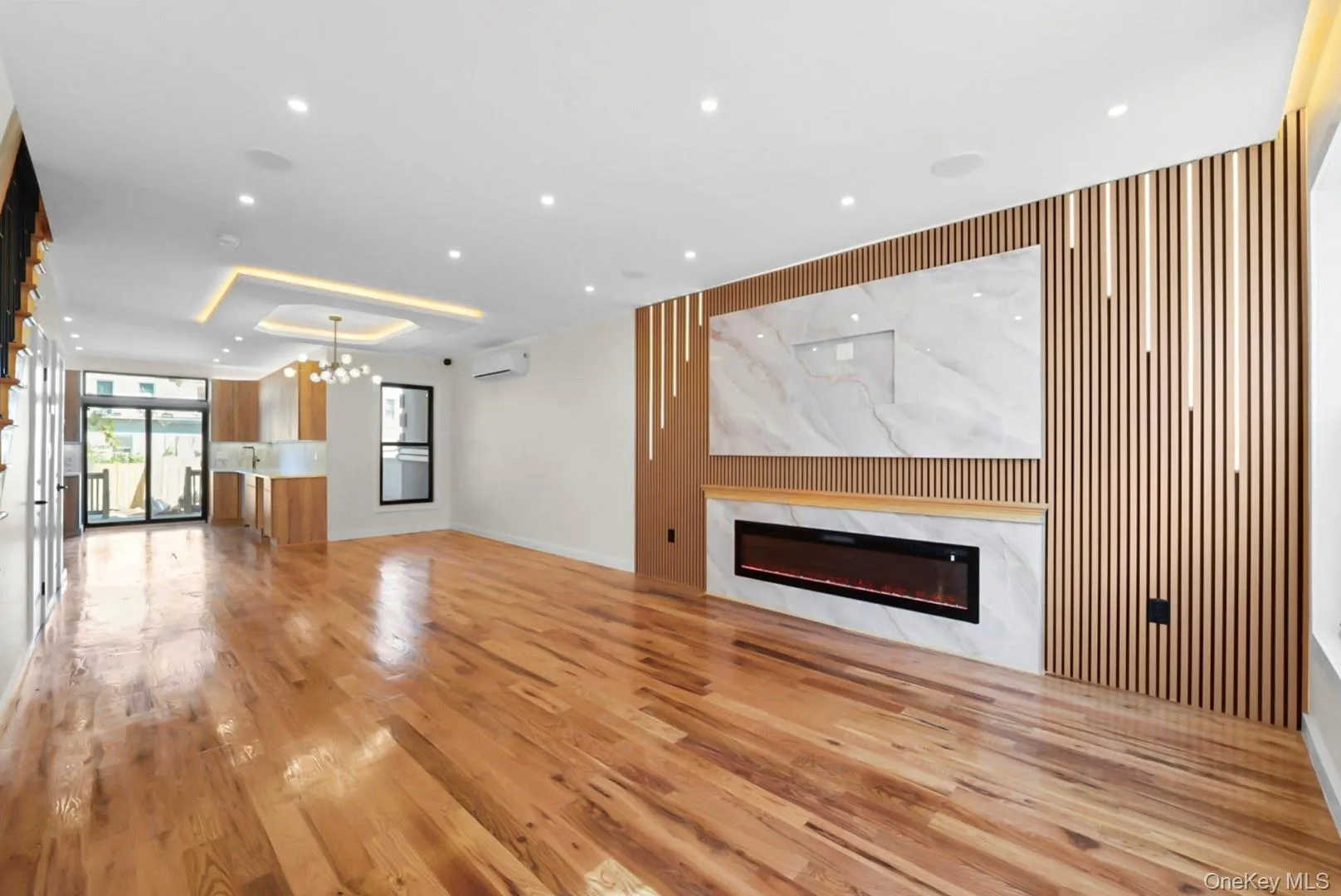 127 Crystal Street, New York, NY, 3 Bedrooms Bedrooms, 12 Rooms Rooms,3 BathroomsBathrooms,Residential,For Rent,Crystal,0,1066125 127 Crystal Street, New York, NY, 3 Bedrooms Bedrooms, 12 Rooms Rooms,3 BathroomsBathrooms,Residential,For Rent,Crystal,0,1066125