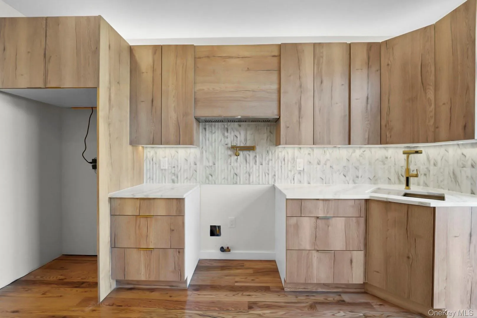 127 Crystal Street, New York, NY, 3 Bedrooms Bedrooms, 12 Rooms Rooms,3 BathroomsBathrooms,Residential,For Rent,Crystal,0,1066125 127 Crystal Street, New York, NY, 3 Bedrooms Bedrooms, 12 Rooms Rooms,3 BathroomsBathrooms,Residential,For Rent,Crystal,0,1066125
