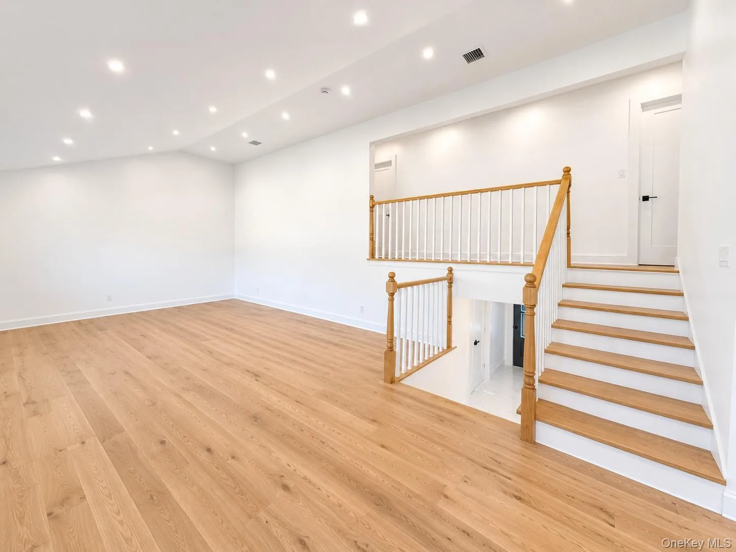 3483 Knight Street, Hempstead, NY, 4 Bedrooms Bedrooms, 11 Rooms Rooms,3 BathroomsBathrooms,Residential,For Rent,Knight,0,1066126 3483 Knight Street, Hempstead, NY, 4 Bedrooms Bedrooms, 11 Rooms Rooms,3 BathroomsBathrooms,Residential,For Rent,Knight,0,1066126