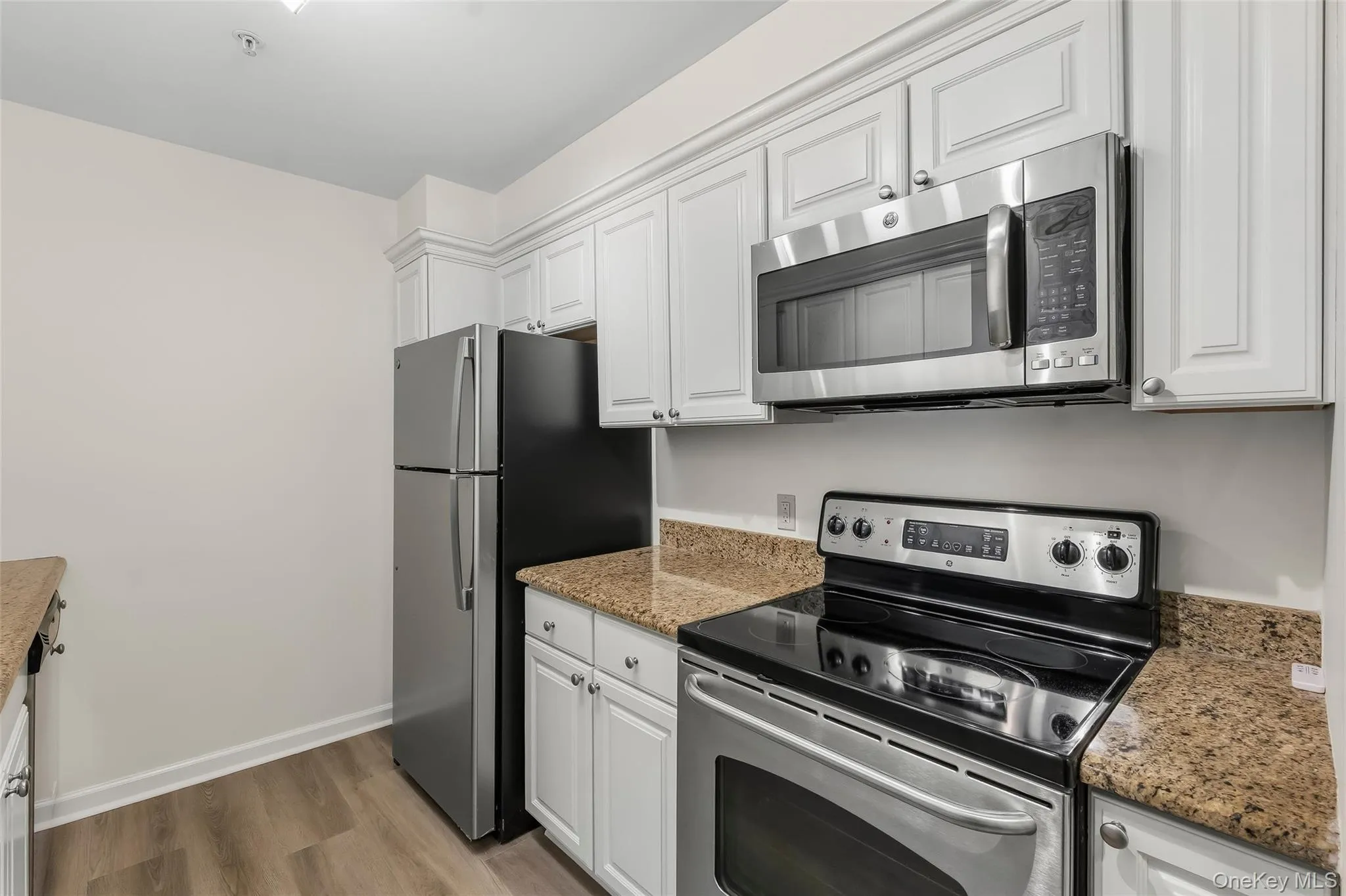 102 Sutton Drive, Mount Kisco, NY , With , 2 Bedroom , and , 4 Room , 2 Bathroom , For , Residential Lease , For Rent , 1066134 , MLSID,1066134 102 Sutton Drive, Mount Kisco, NY , With , 2 Bedroom , and , 4 Room , 2 Bathroom , For , Residential Lease , For Rent , 1066134 , MLSID,1066134
