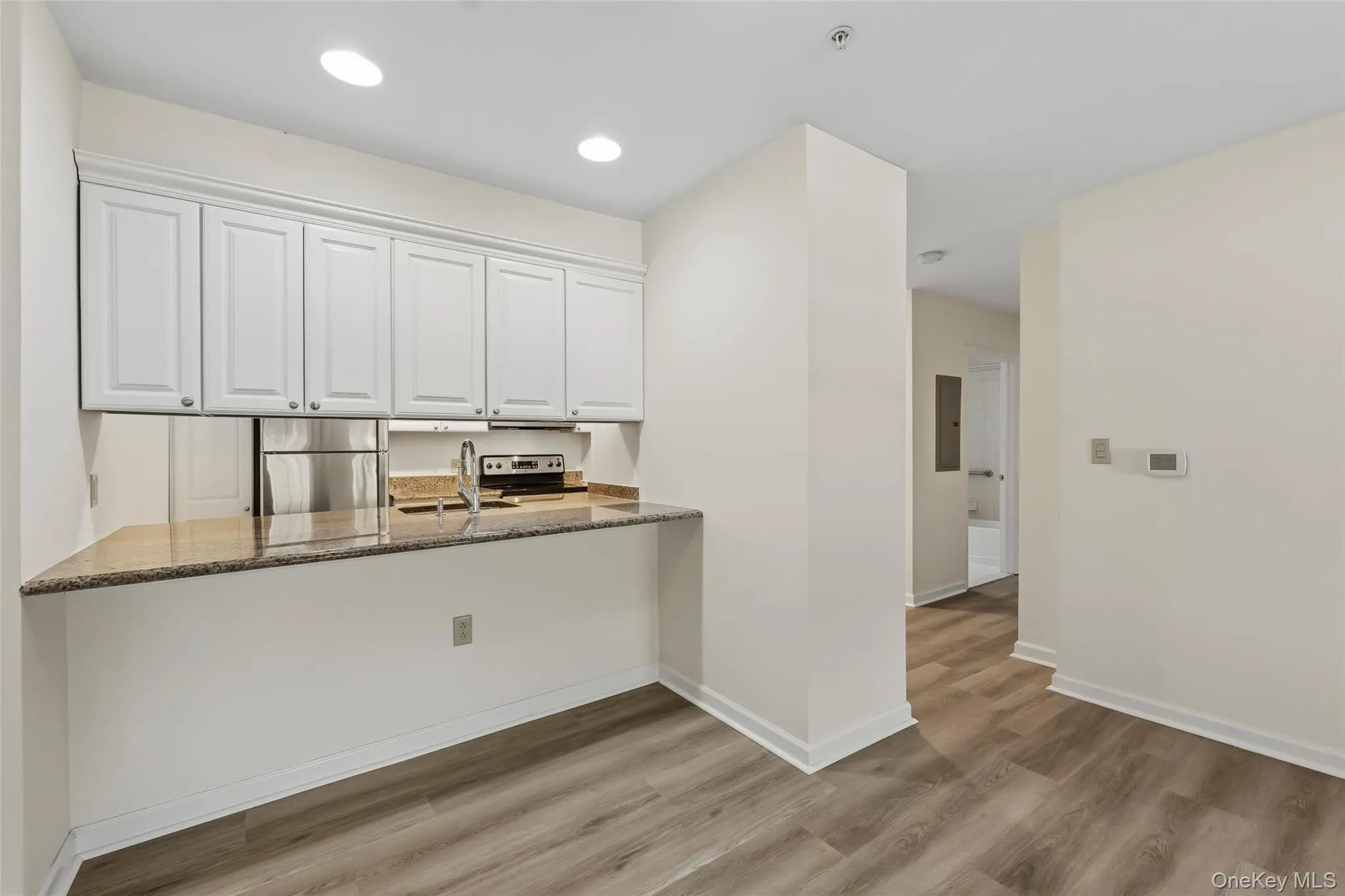 102 Sutton Drive, Mount Kisco, NY , With , 2 Bedroom , and , 4 Room , 2 Bathroom , For , Residential Lease , For Rent , 1066134 , MLSID,1066134 102 Sutton Drive, Mount Kisco, NY , With , 2 Bedroom , and , 4 Room , 2 Bathroom , For , Residential Lease , For Rent , 1066134 , MLSID,1066134