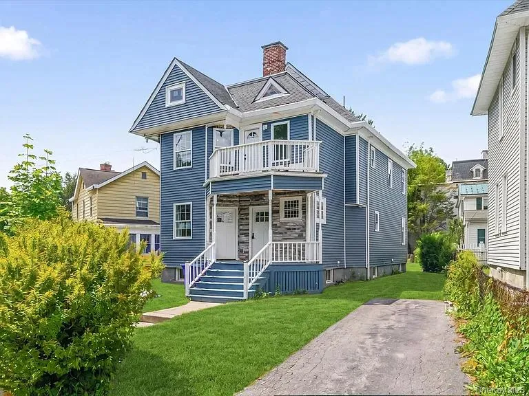 31 Wickham Avenue, Middletown, NY, 4 Bedrooms Bedrooms, 10 Rooms Rooms,3 BathroomsBathrooms,Residential Lease,For Rent,Wickham,0,1066138 31 Wickham Avenue, Middletown, NY, 4 Bedrooms Bedrooms, 10 Rooms Rooms,3 BathroomsBathrooms,Residential Lease,For Rent,Wickham,0,1066138