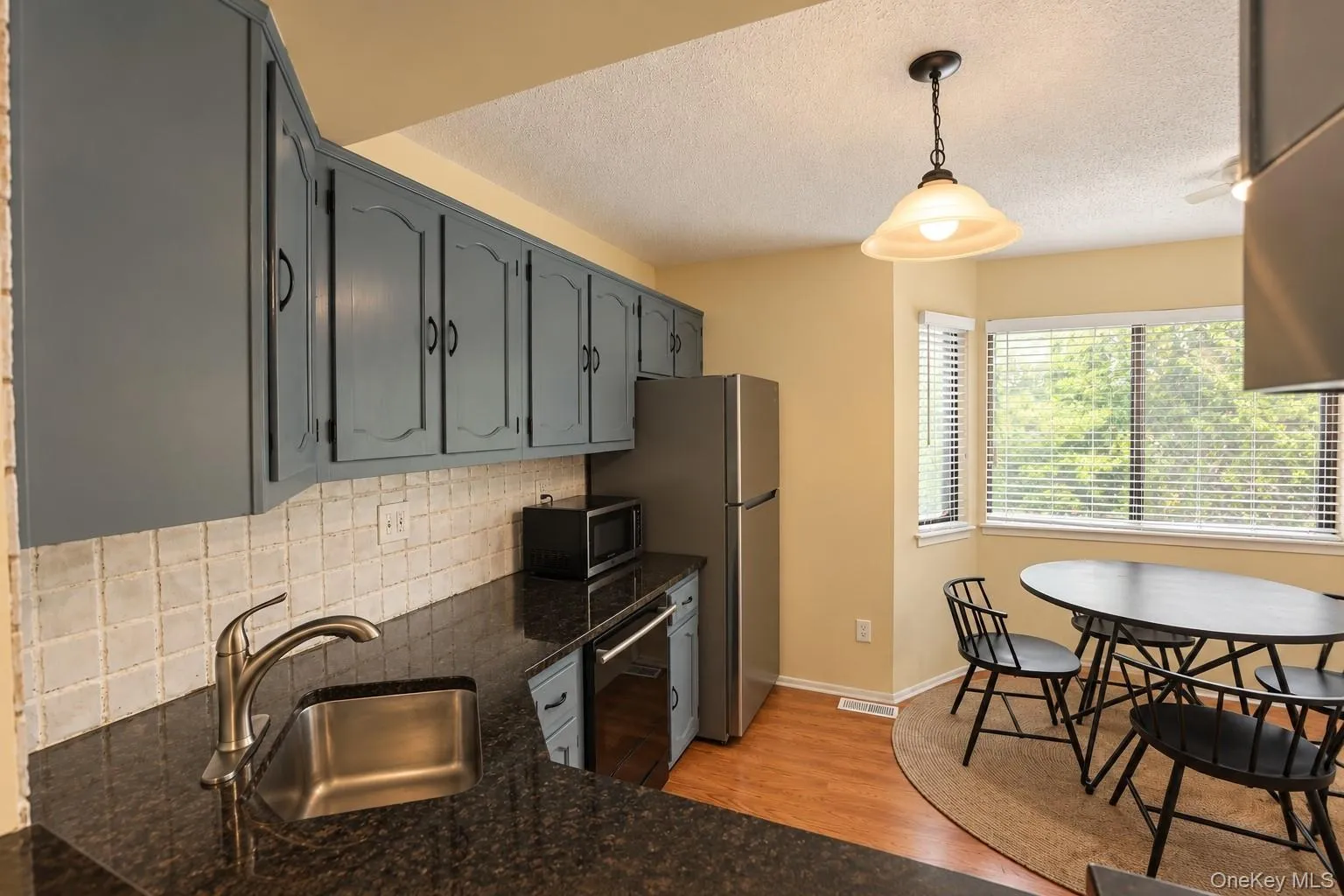 153 Treetop Circle, Clarkstown, NY, 2 Bedrooms Bedrooms, 4 Rooms Rooms,1 BathroomBathrooms,Residential,For Rent,Treetop,0,1066141 153 Treetop Circle, Clarkstown, NY, 2 Bedrooms Bedrooms, 4 Rooms Rooms,1 BathroomBathrooms,Residential,For Rent,Treetop,0,1066141