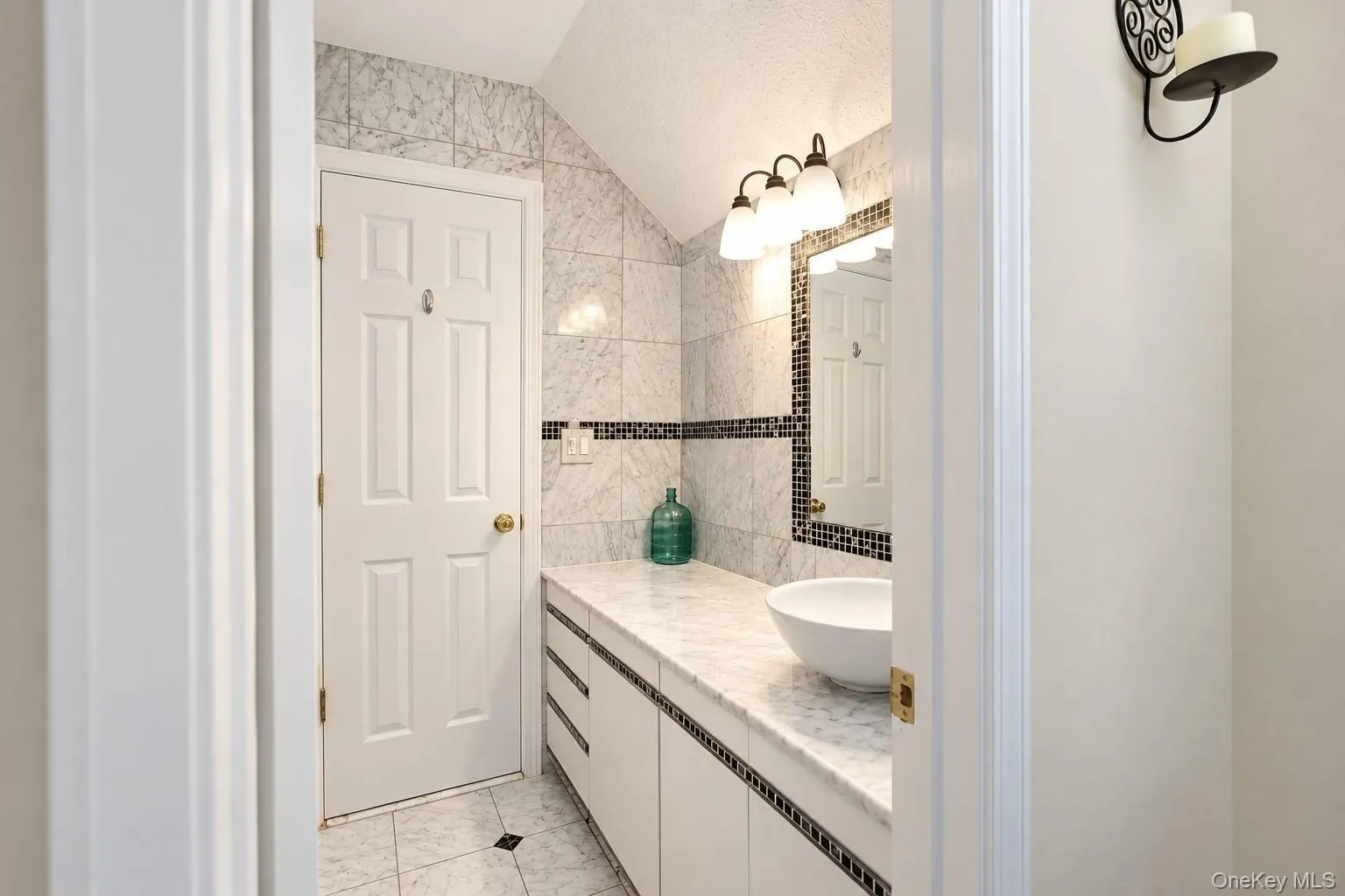 153 Treetop Circle, Clarkstown, NY, 2 Bedrooms Bedrooms, 4 Rooms Rooms,1 BathroomBathrooms,Residential,For Rent,Treetop,0,1066141 153 Treetop Circle, Clarkstown, NY, 2 Bedrooms Bedrooms, 4 Rooms Rooms,1 BathroomBathrooms,Residential,For Rent,Treetop,0,1066141