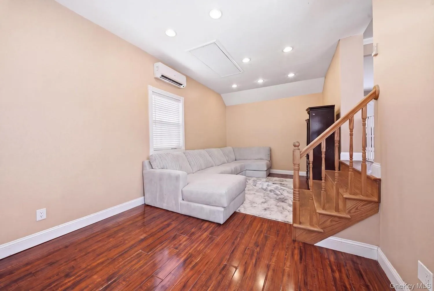 167 Morris Drive, Hempstead, NY, 3 Bedrooms Bedrooms, 7 Rooms Rooms,3 BathroomsBathrooms,Residential,For Rent,Morris,0,1066143 167 Morris Drive, Hempstead, NY, 3 Bedrooms Bedrooms, 7 Rooms Rooms,3 BathroomsBathrooms,Residential,For Rent,Morris,0,1066143