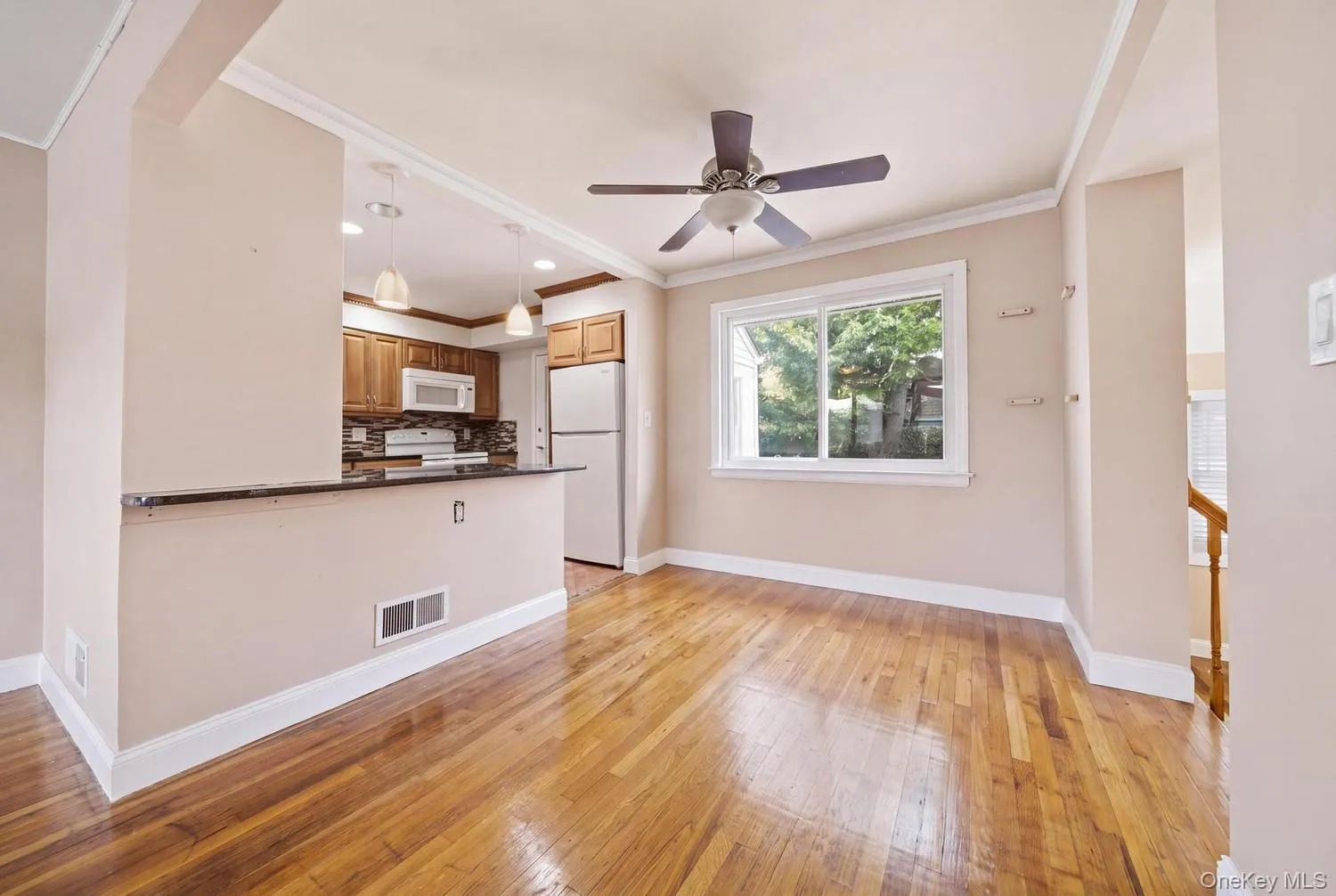 167 Morris Drive, Hempstead, NY, 3 Bedrooms Bedrooms, 7 Rooms Rooms,3 BathroomsBathrooms,Residential,For Rent,Morris,0,1066143 167 Morris Drive, Hempstead, NY, 3 Bedrooms Bedrooms, 7 Rooms Rooms,3 BathroomsBathrooms,Residential,For Rent,Morris,0,1066143