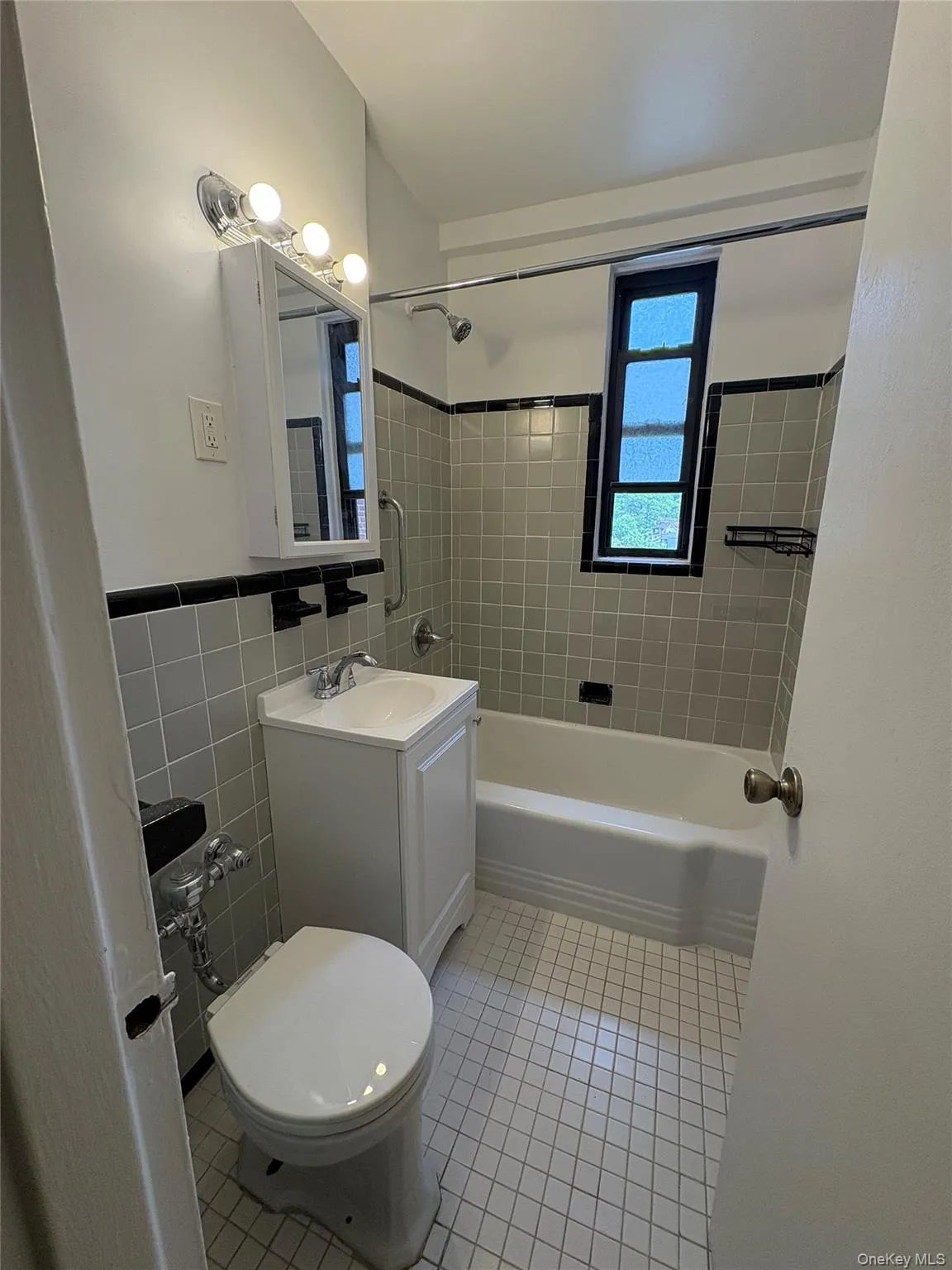 Bathroom Bathroom