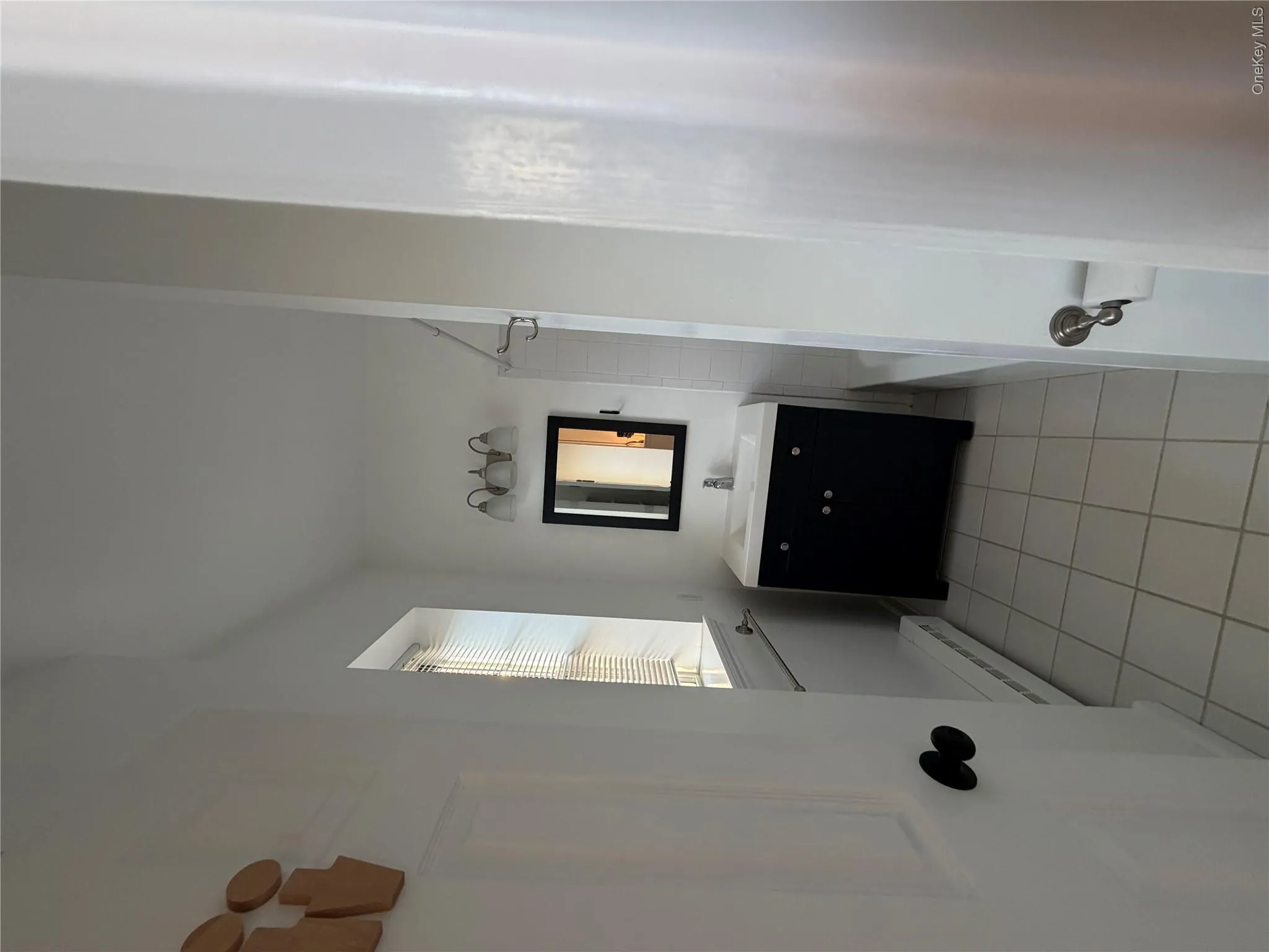 10 Clover Street, Poughkeepsie, NY, 3 Bedrooms Bedrooms, 5 Rooms Rooms,1 BathroomBathrooms,Residential Lease,For Rent,Clover,0,1066162 10 Clover Street, Poughkeepsie, NY, 3 Bedrooms Bedrooms, 5 Rooms Rooms,1 BathroomBathrooms,Residential Lease,For Rent,Clover,0,1066162