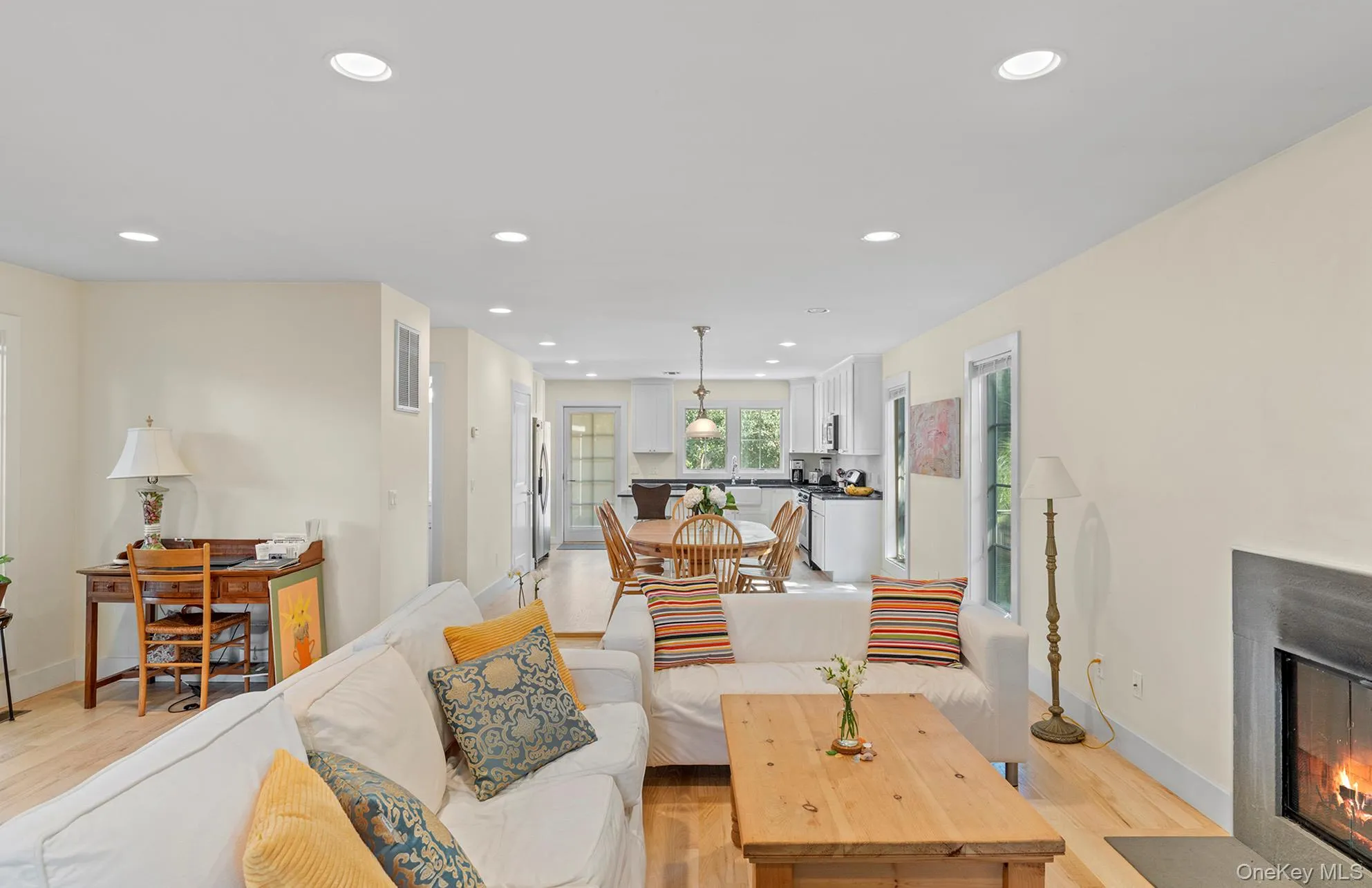 6 Gallatin Lane, East Hampton, New York 11937