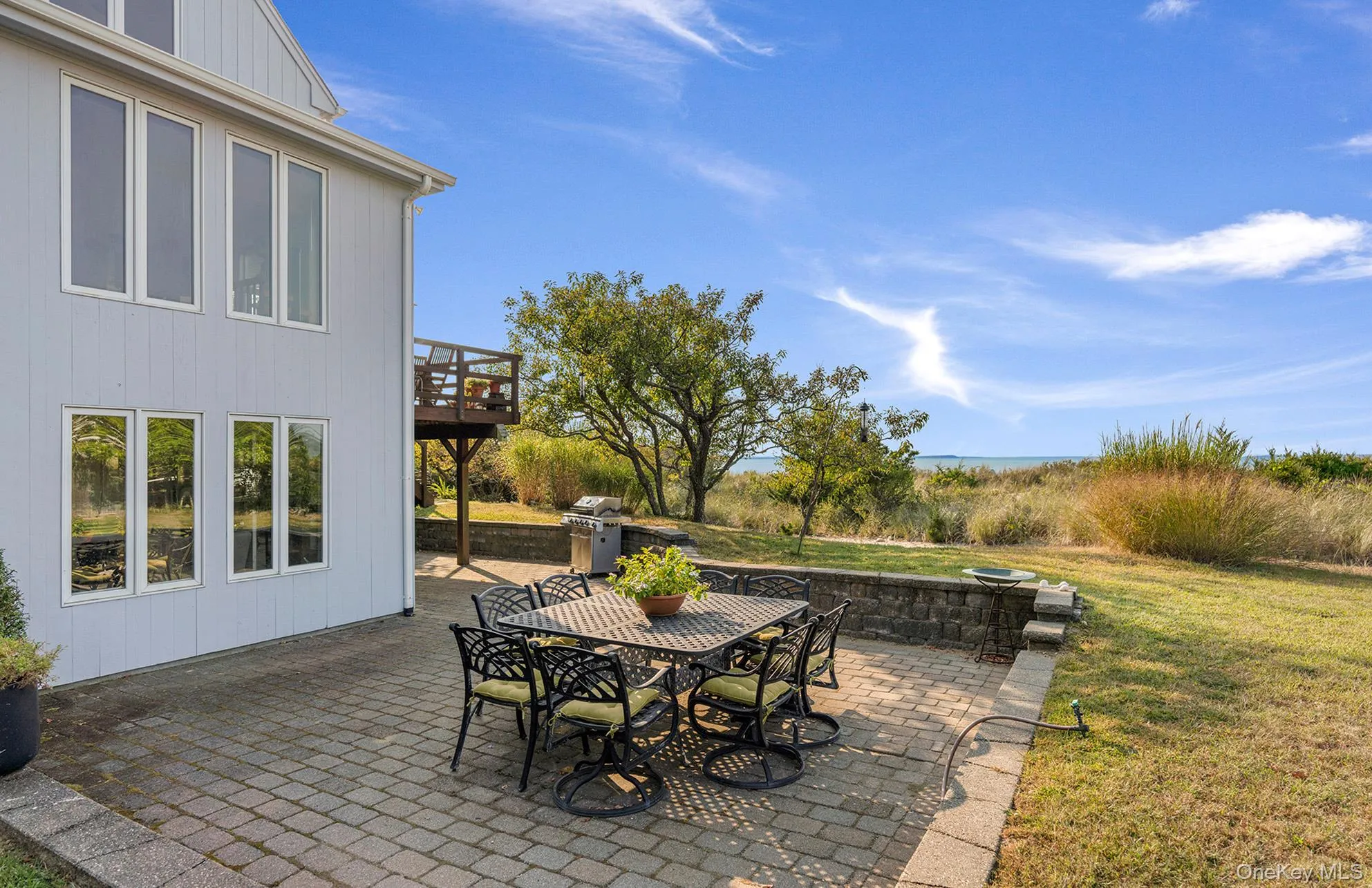 6 Gallatin Lane, East Hampton, New York 11937