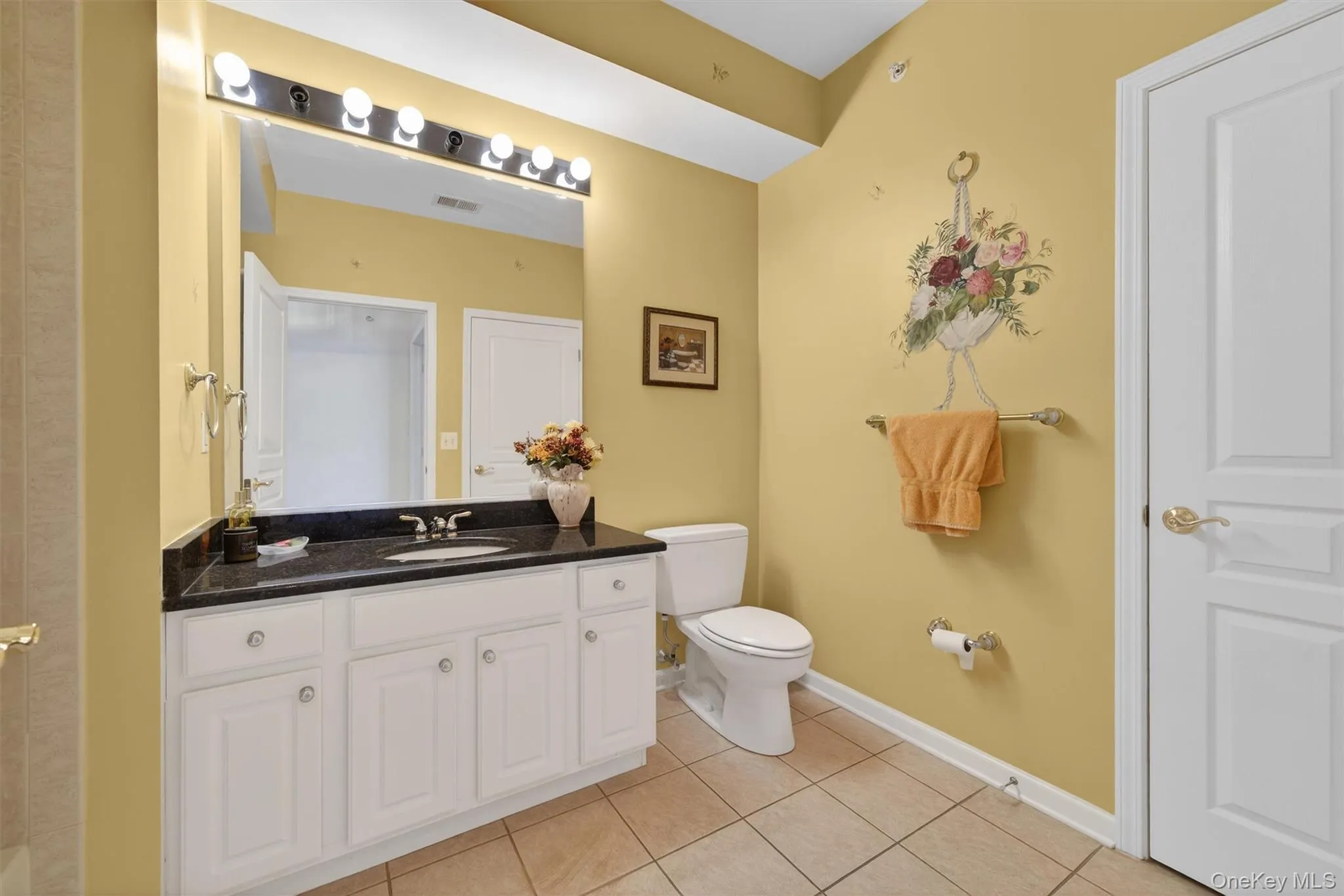 28 De Baun Avenue, Ramapo, NY, 2 Bedrooms Bedrooms, 8 Rooms Rooms,2 BathroomsBathrooms,Residential,For Rent,De Baun,0,1066225 28 De Baun Avenue, Ramapo, NY, 2 Bedrooms Bedrooms, 8 Rooms Rooms,2 BathroomsBathrooms,Residential,For Rent,De Baun,0,1066225