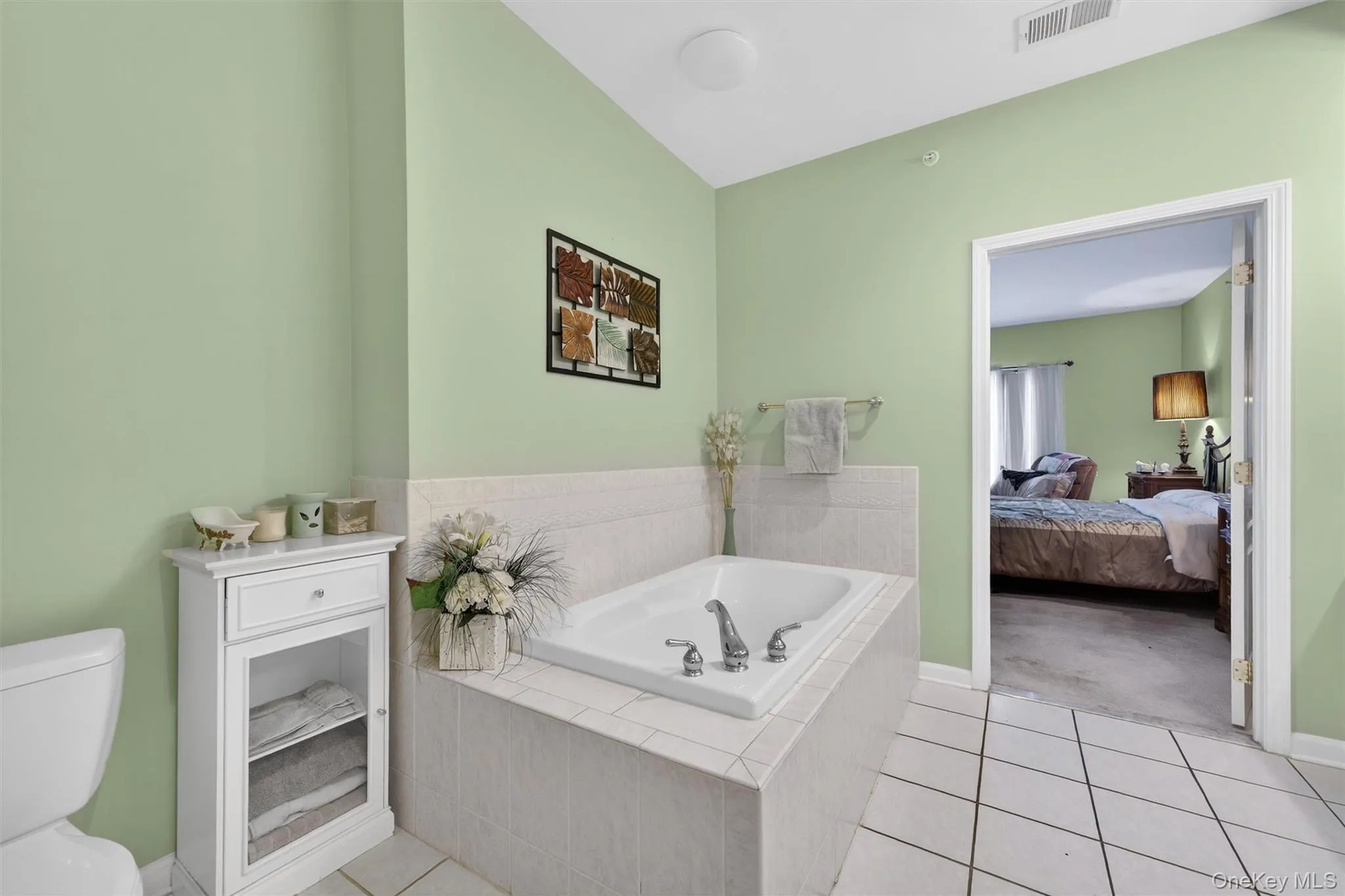 28 De Baun Avenue, Ramapo, NY, 2 Bedrooms Bedrooms, 8 Rooms Rooms,2 BathroomsBathrooms,Residential,For Rent,De Baun,0,1066225 28 De Baun Avenue, Ramapo, NY, 2 Bedrooms Bedrooms, 8 Rooms Rooms,2 BathroomsBathrooms,Residential,For Rent,De Baun,0,1066225