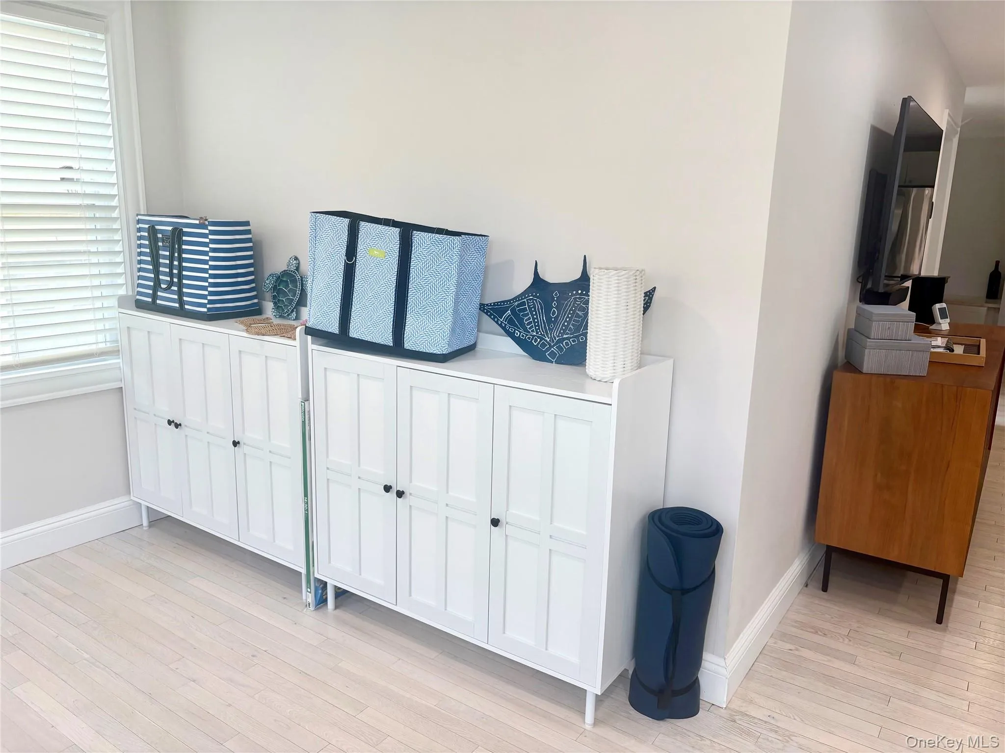 49 Oregon Street, Long Beach, NY , With , 4 Bedroom , and , 6 Room , 2 Bathroom , For , Residential Lease , For Rent , 1066235 , MLSID,1066235 49 Oregon Street, Long Beach, NY , With , 4 Bedroom , and , 6 Room , 2 Bathroom , For , Residential Lease , For Rent , 1066235 , MLSID,1066235