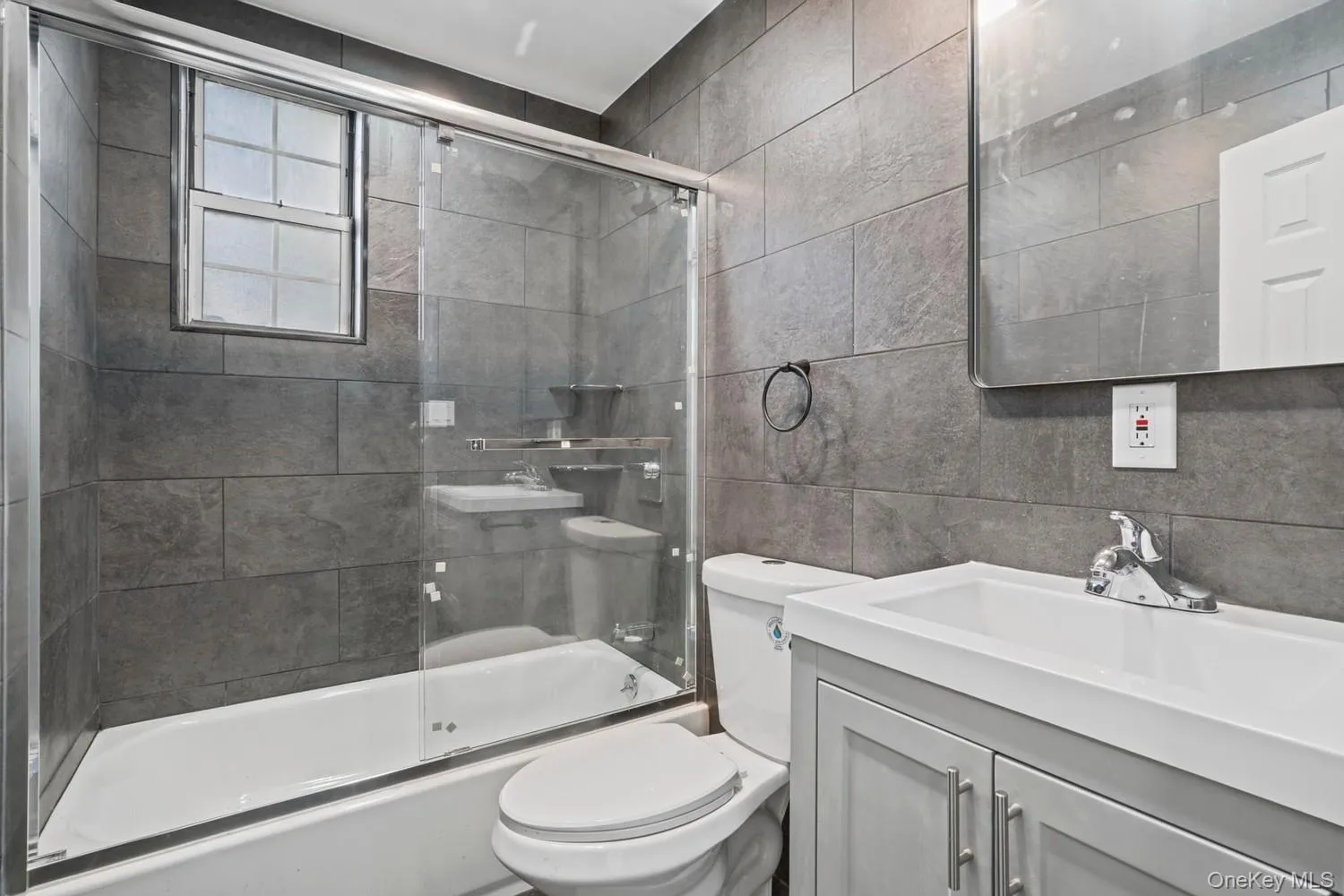 7813 Park Drive, New York, NY, 2 Bedrooms Bedrooms, 4 Rooms Rooms,1 BathroomBathrooms,Residential,For Rent,Park,0,1066236 7813 Park Drive, New York, NY, 2 Bedrooms Bedrooms, 4 Rooms Rooms,1 BathroomBathrooms,Residential,For Rent,Park,0,1066236