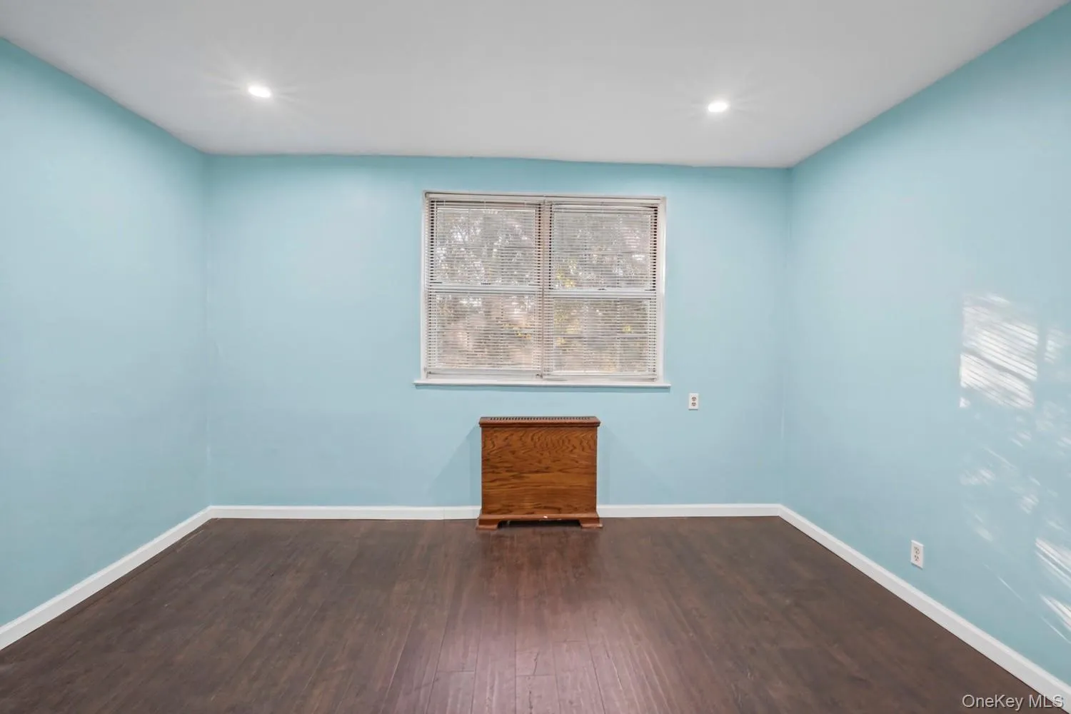 7813 Park Drive, New York, NY, 2 Bedrooms Bedrooms, 4 Rooms Rooms,1 BathroomBathrooms,Residential,For Rent,Park,0,1066236 7813 Park Drive, New York, NY, 2 Bedrooms Bedrooms, 4 Rooms Rooms,1 BathroomBathrooms,Residential,For Rent,Park,0,1066236
