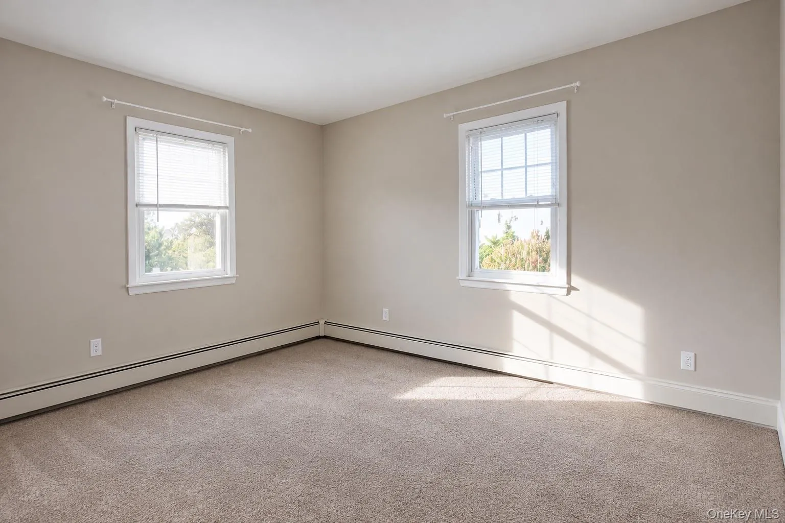 573 Lafayette Boulevard, Long Beach, NY , With , 2 Bedroom , and , 5 Room , 1 Bathroom , For , Residential Lease , For Rent , 1066246 , MLSID,1066246 573 Lafayette Boulevard, Long Beach, NY , With , 2 Bedroom , and , 5 Room , 1 Bathroom , For , Residential Lease , For Rent , 1066246 , MLSID,1066246