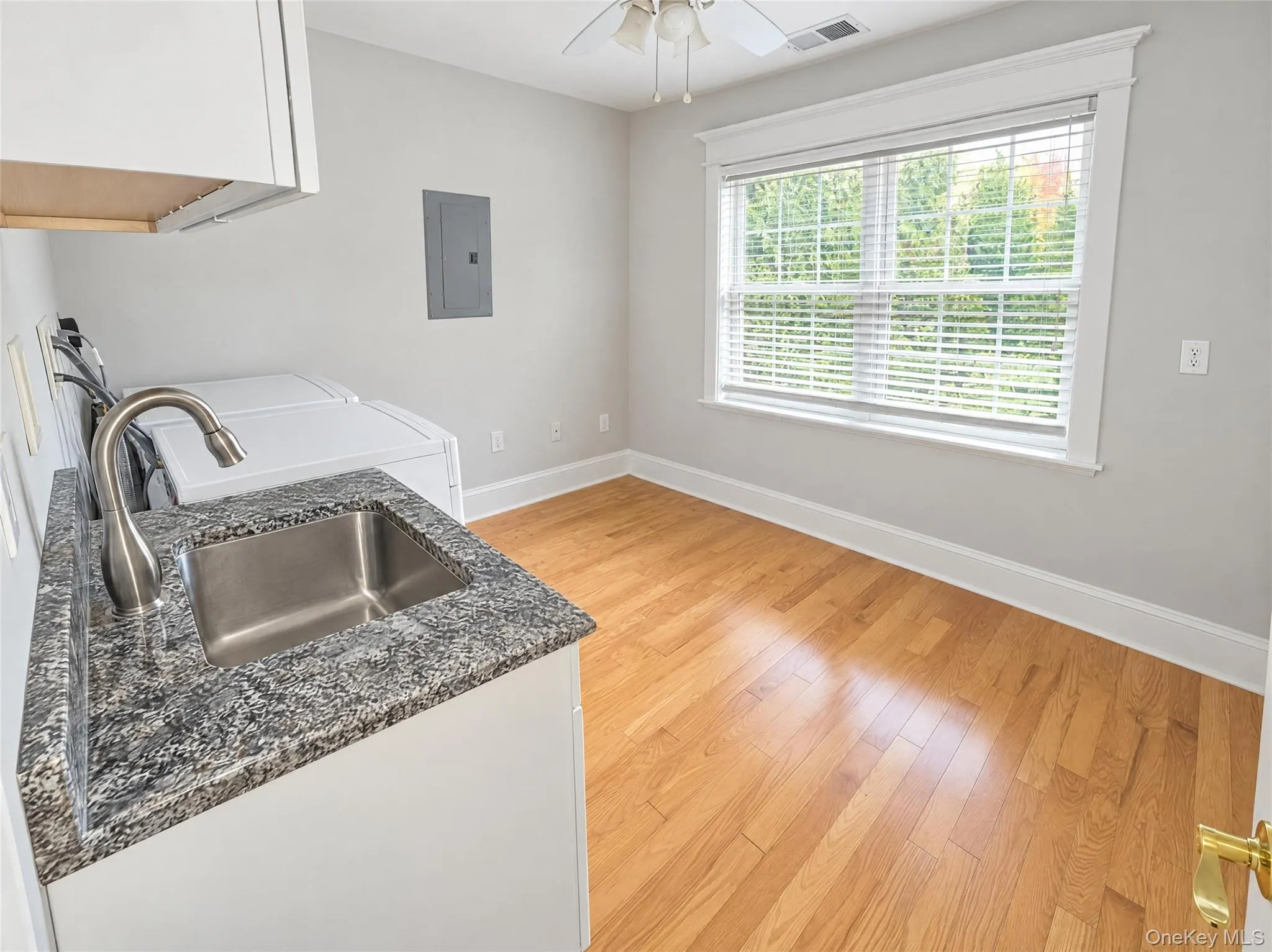 84 Maple Avenue, Fishkill, NY, 4 Bedrooms Bedrooms, 9 Rooms Rooms,4 BathroomsBathrooms,Residential,For Rent,Maple,0,1066292 84 Maple Avenue, Fishkill, NY, 4 Bedrooms Bedrooms, 9 Rooms Rooms,4 BathroomsBathrooms,Residential,For Rent,Maple,0,1066292