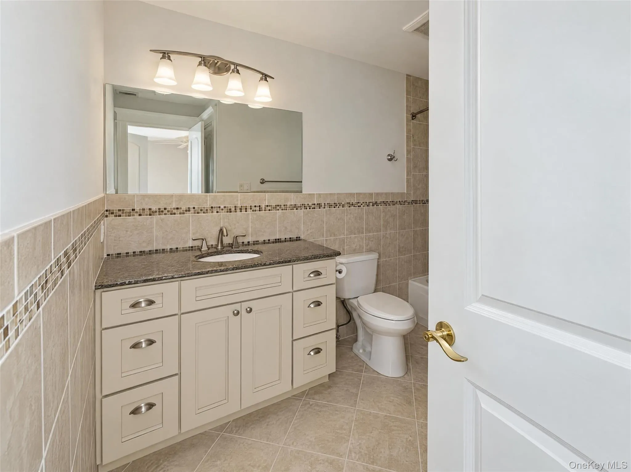 84 Maple Avenue, Fishkill, NY, 4 Bedrooms Bedrooms, 9 Rooms Rooms,4 BathroomsBathrooms,Residential,For Rent,Maple,0,1066292 84 Maple Avenue, Fishkill, NY, 4 Bedrooms Bedrooms, 9 Rooms Rooms,4 BathroomsBathrooms,Residential,For Rent,Maple,0,1066292