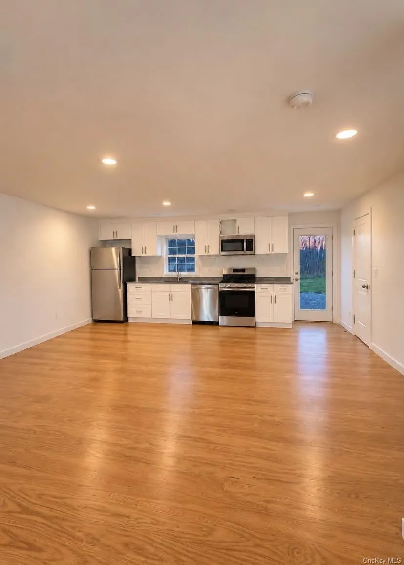 5728 Route 209, Rochester, NY , With , 2 Bedroom , and , 5 Room , 1 Bathroom , For , Residential Lease , For Rent , 1066304 , MLSID,1066304 5728 Route 209, Rochester, NY , With , 2 Bedroom , and , 5 Room , 1 Bathroom , For , Residential Lease , For Rent , 1066304 , MLSID,1066304