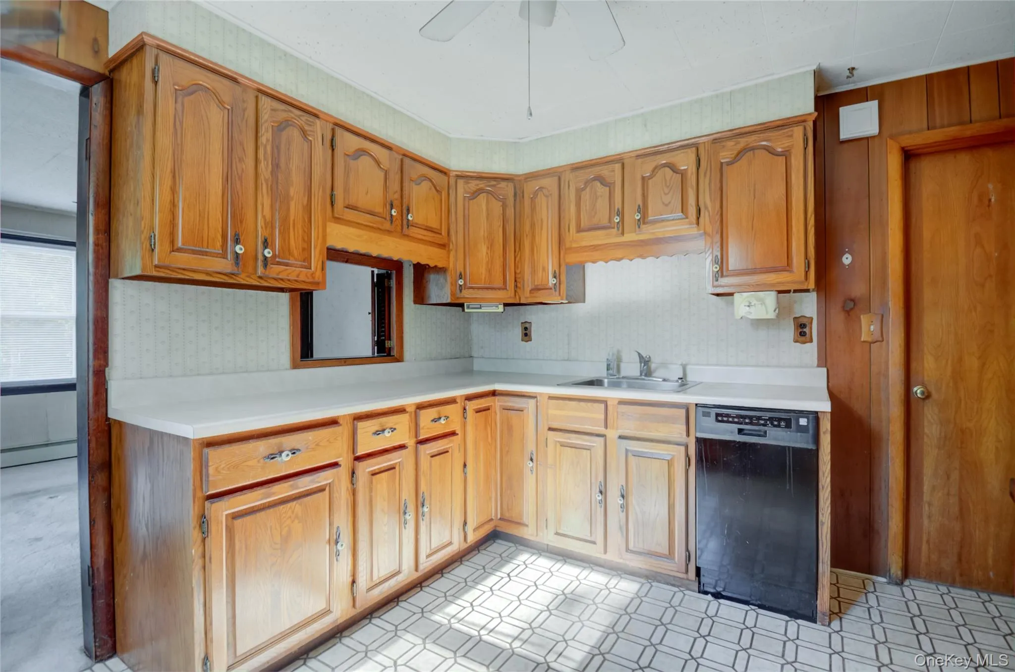 125 Jackson Street, Fishkill, NY, 2 Bedrooms Bedrooms, 4 Rooms Rooms,1 BathroomBathrooms,Residential,For Rent,Jackson,0,1066306 125 Jackson Street, Fishkill, NY, 2 Bedrooms Bedrooms, 4 Rooms Rooms,1 BathroomBathrooms,Residential,For Rent,Jackson,0,1066306