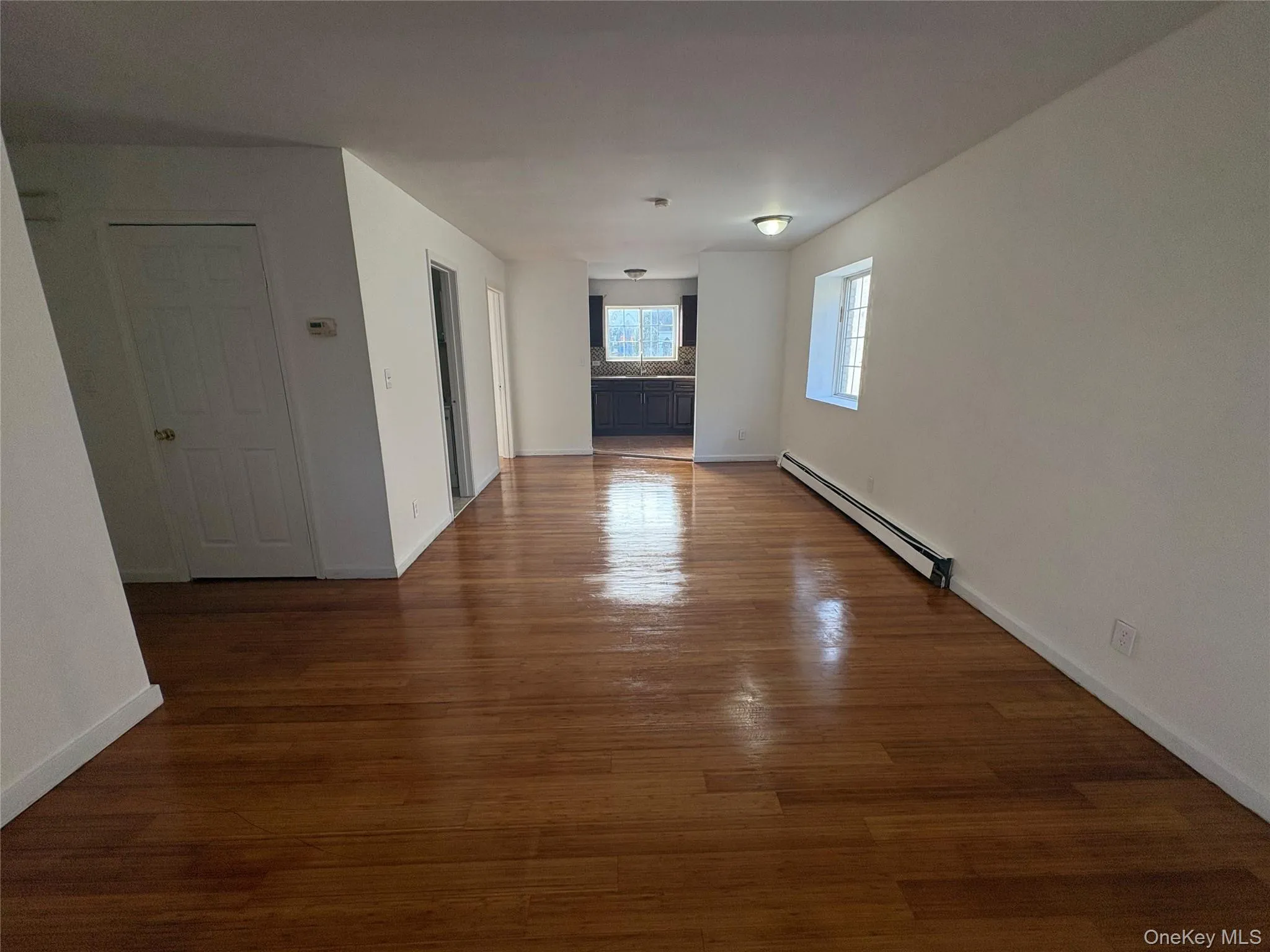 9082 180th Street, New York, NY, 4 Bedrooms Bedrooms, 10 Rooms Rooms,2 BathroomsBathrooms,Residential Lease,For Rent,180th,0,1066340 9082 180th Street, New York, NY, 4 Bedrooms Bedrooms, 10 Rooms Rooms,2 BathroomsBathrooms,Residential Lease,For Rent,180th,0,1066340