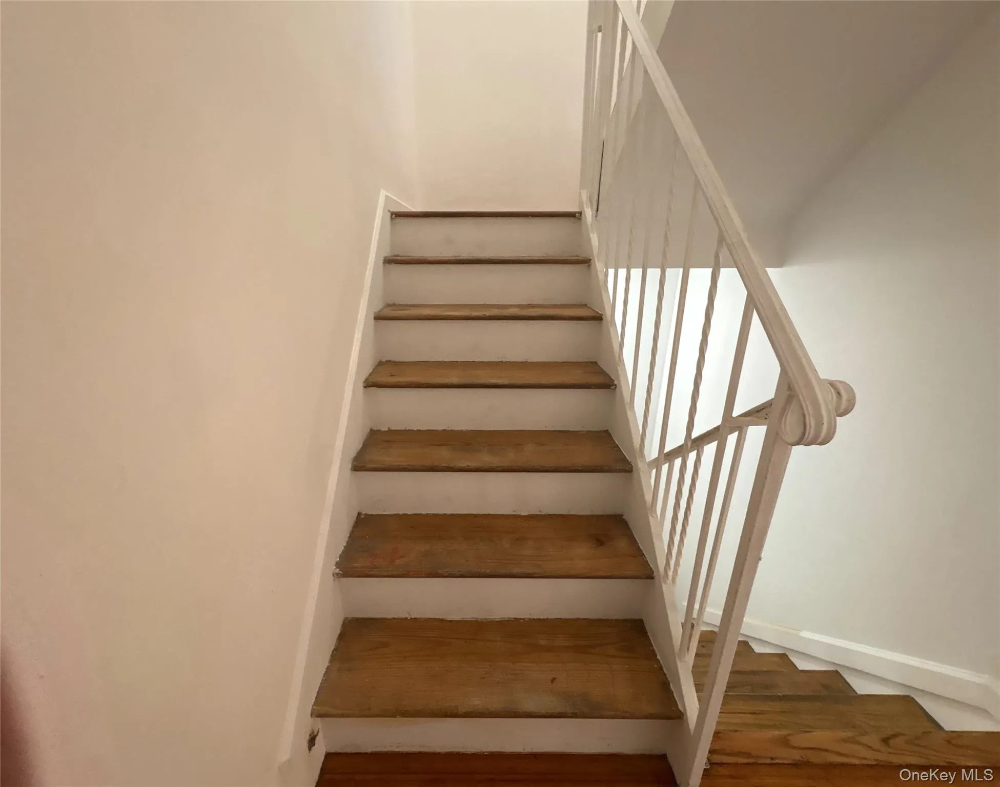 9082 180th Street, New York, NY, 4 Bedrooms Bedrooms, 10 Rooms Rooms,2 BathroomsBathrooms,Residential Lease,For Rent,180th,0,1066340 9082 180th Street, New York, NY, 4 Bedrooms Bedrooms, 10 Rooms Rooms,2 BathroomsBathrooms,Residential Lease,For Rent,180th,0,1066340
