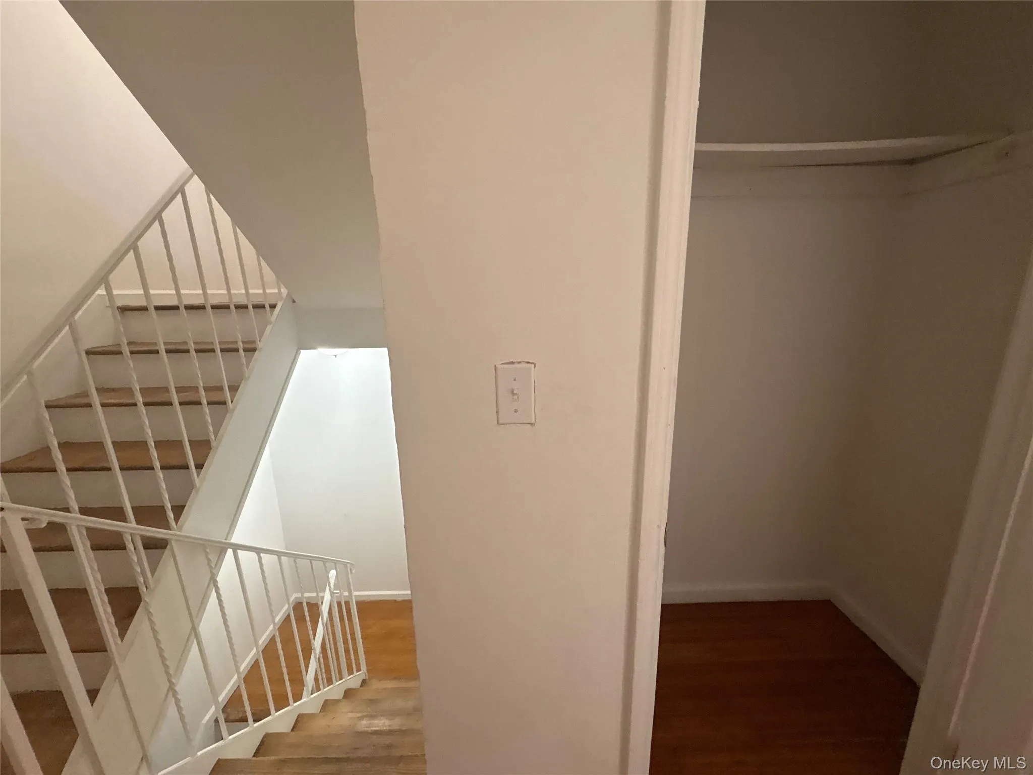 9082 180th Street, New York, NY, 4 Bedrooms Bedrooms, 10 Rooms Rooms,2 BathroomsBathrooms,Residential Lease,For Rent,180th,0,1066340 9082 180th Street, New York, NY, 4 Bedrooms Bedrooms, 10 Rooms Rooms,2 BathroomsBathrooms,Residential Lease,For Rent,180th,0,1066340