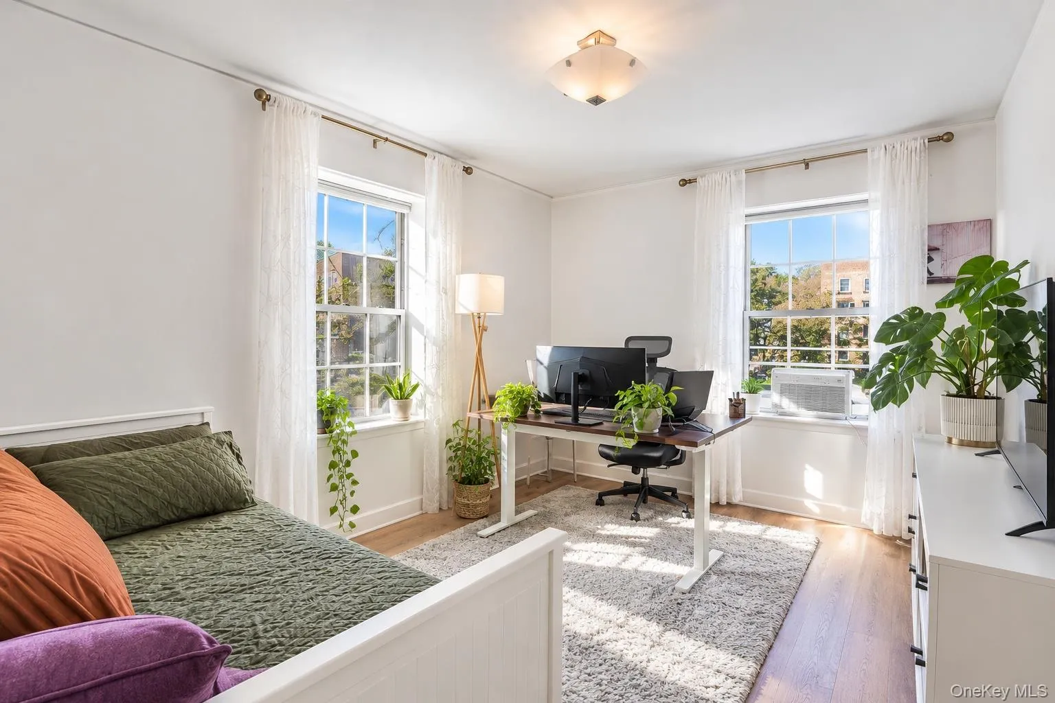 56-07 31st Avenue, New York, NY, 2 Bedrooms Bedrooms, 4 Rooms Rooms,1 BathroomBathrooms,Residential,For Rent,31st,0,1066343 56-07 31st Avenue, New York, NY, 2 Bedrooms Bedrooms, 4 Rooms Rooms,1 BathroomBathrooms,Residential,For Rent,31st,0,1066343
